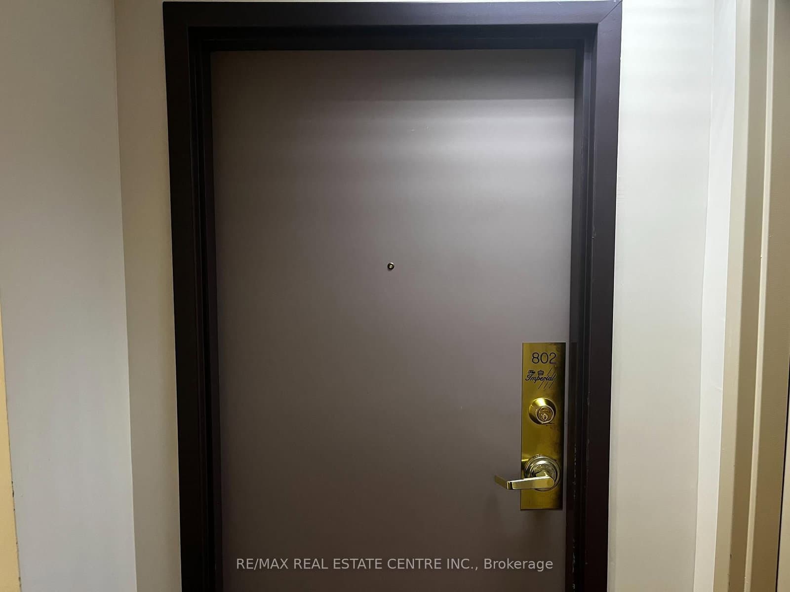 30 Malta Avenue E, Unit 802 thumbnail 8