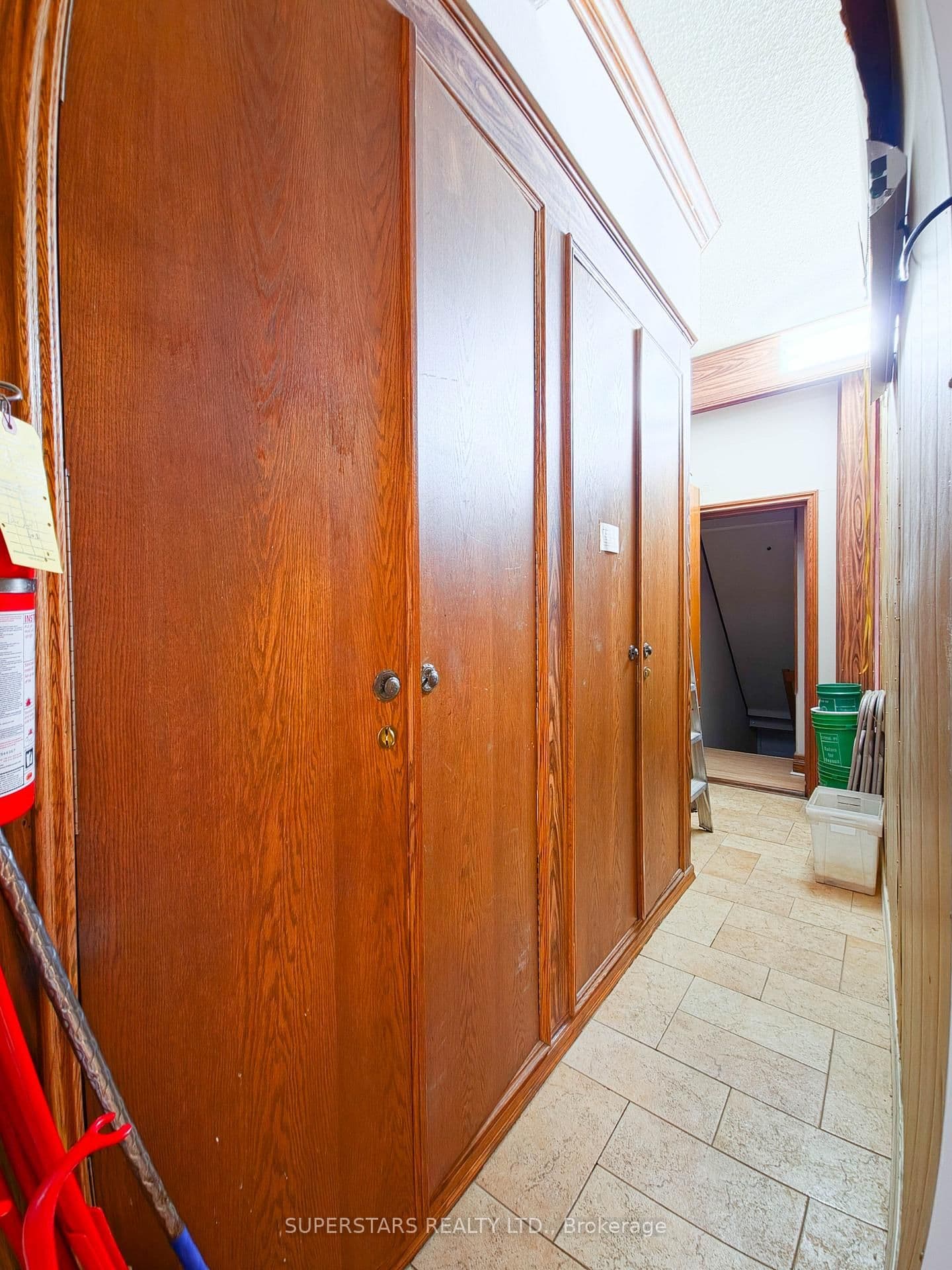 856 Wilson Avenue thumbnail 18