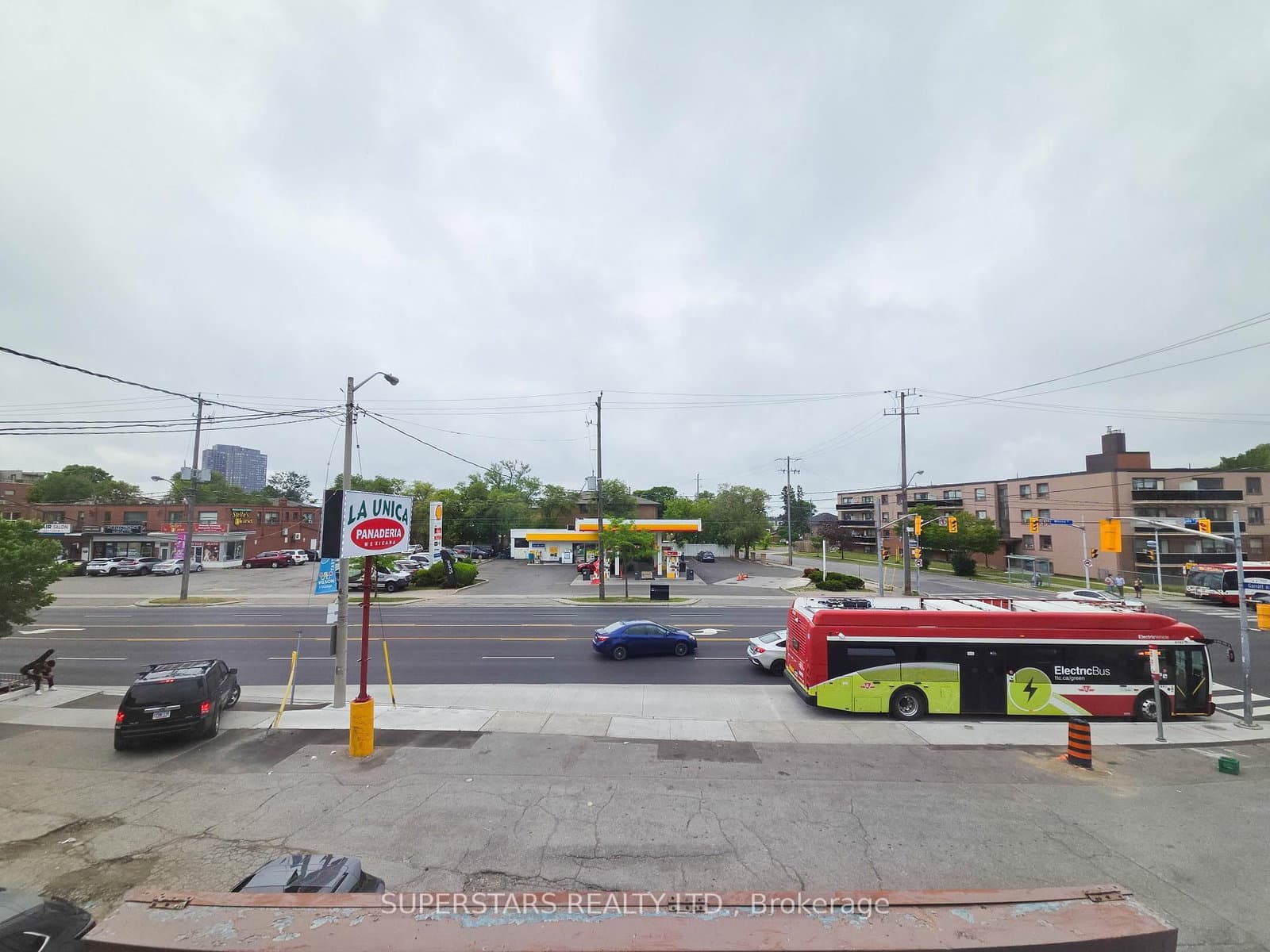 856 Wilson Avenue thumbnail 4