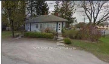 990-992 Birchwood Avenue thumbnail 4