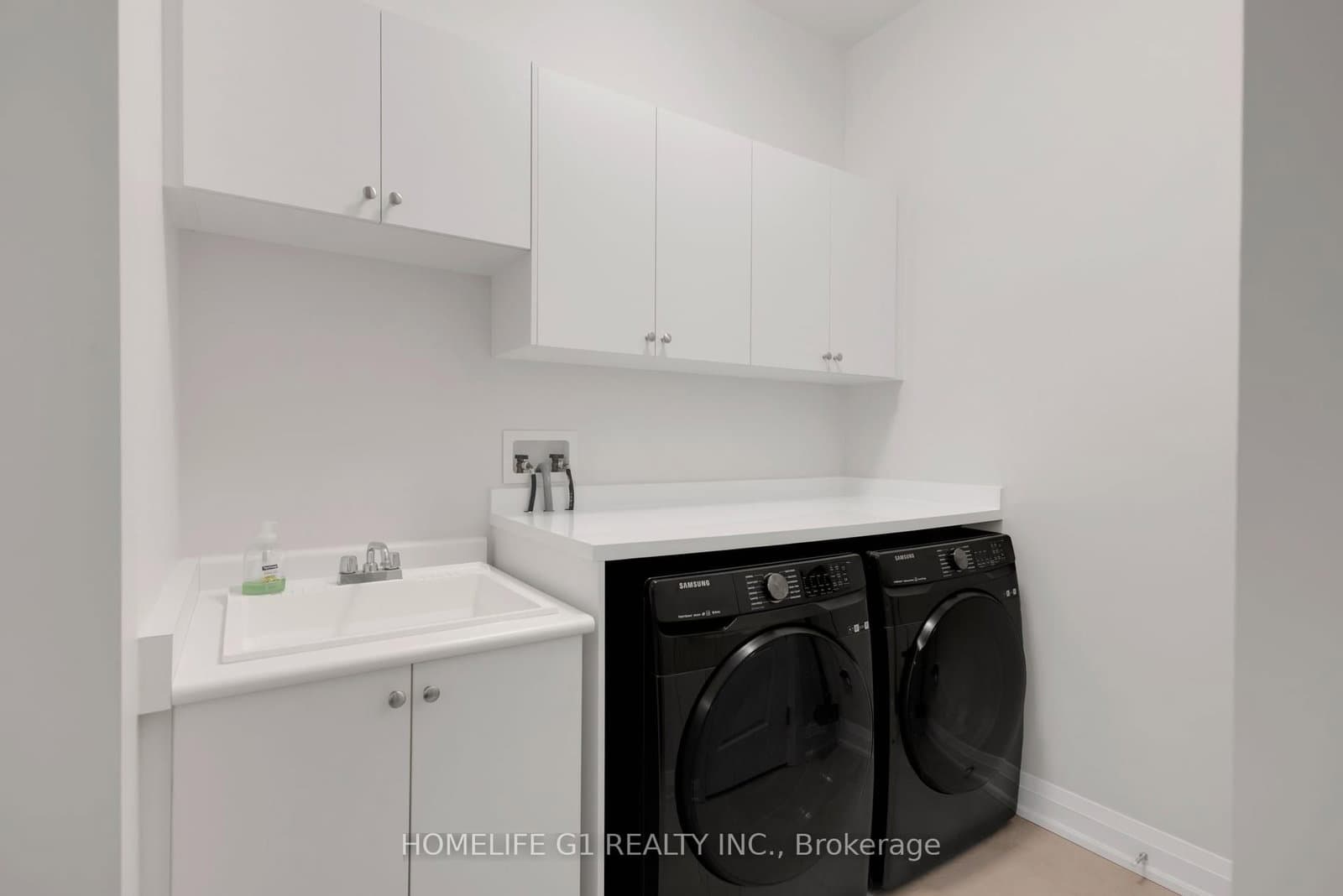 4044 Channing Crescent thumbnail 19