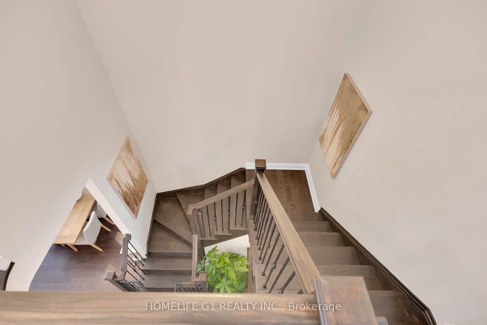 4044 Channing Crescent thumbnail 22