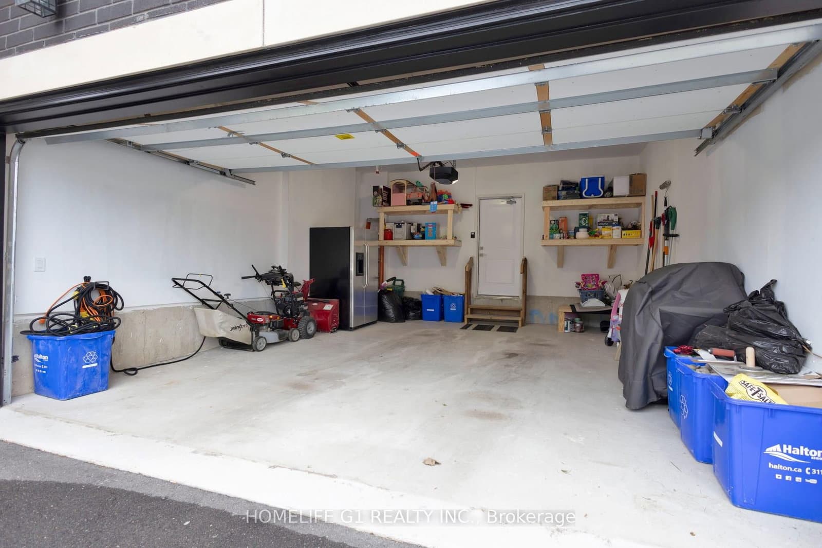 4044 Channing Crescent thumbnail 42