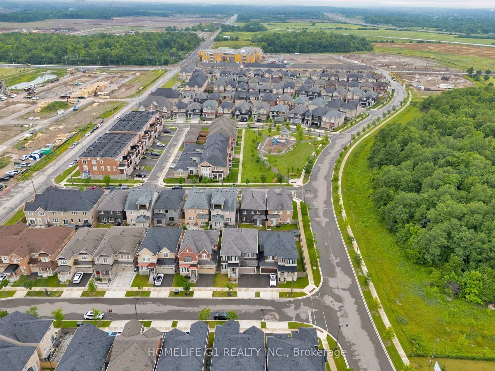 4044 Channing Crescent thumbnail 47
