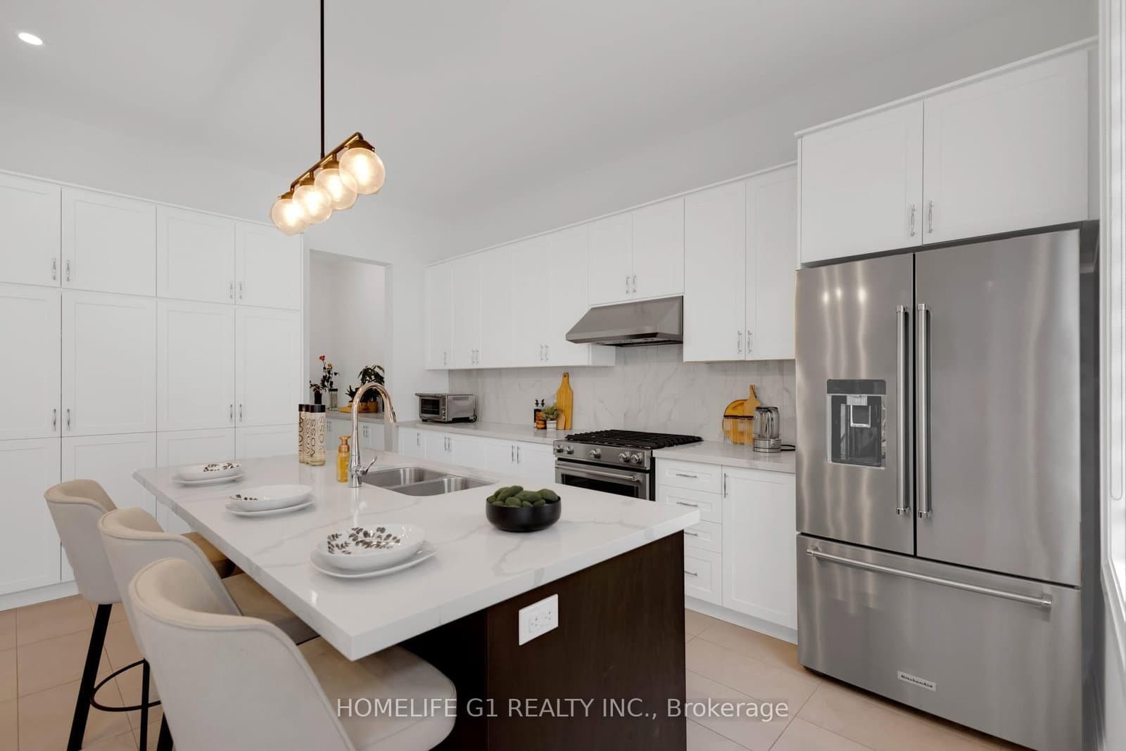 4044 Channing Crescent thumbnail 7