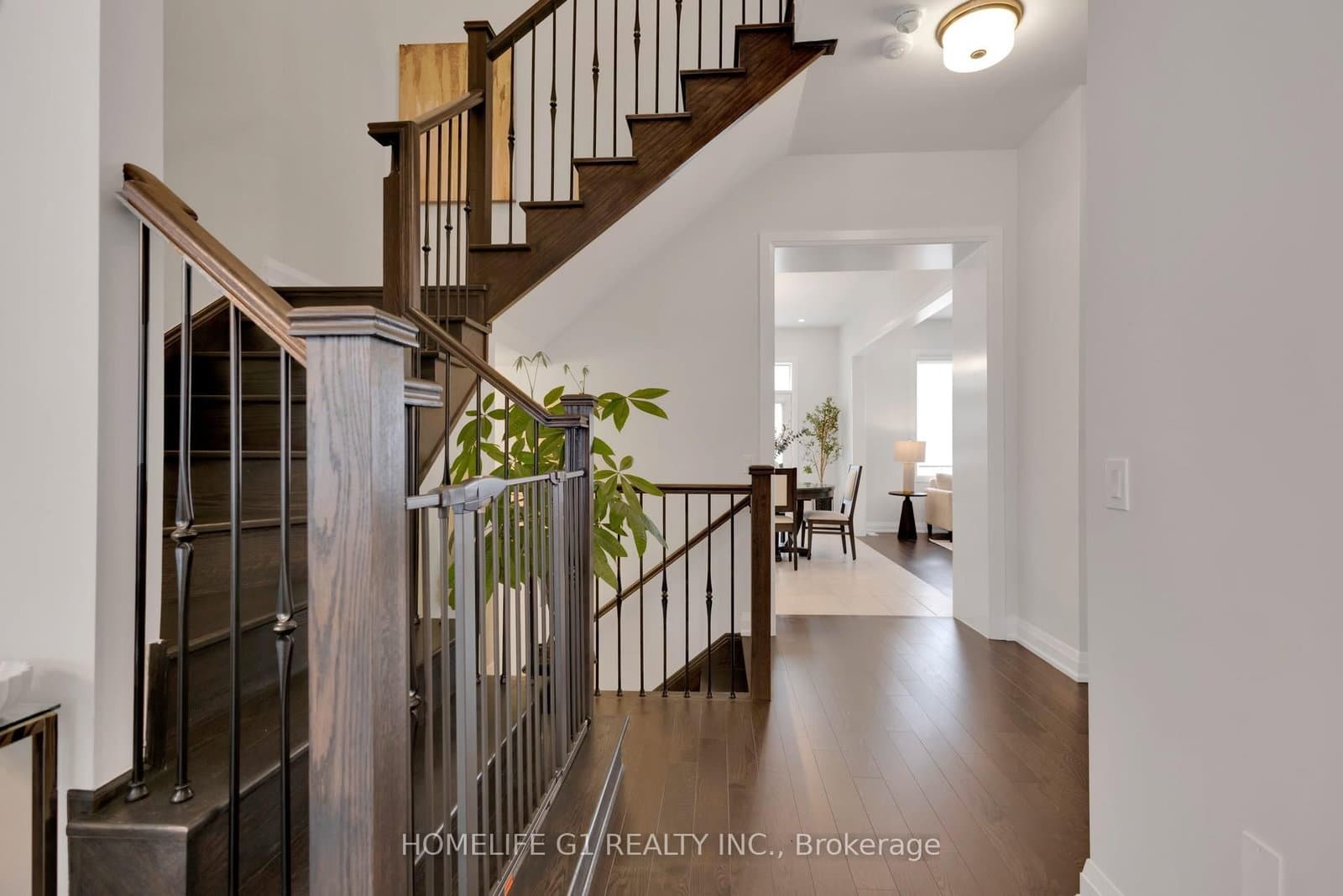 4044 Channing Crescent thumbnail 9