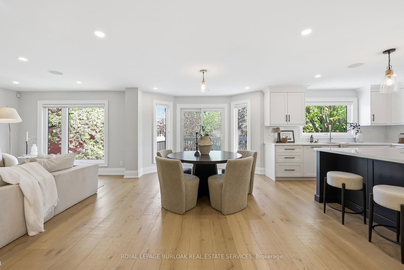 2029 Kempton Park Drive thumbnail 14
