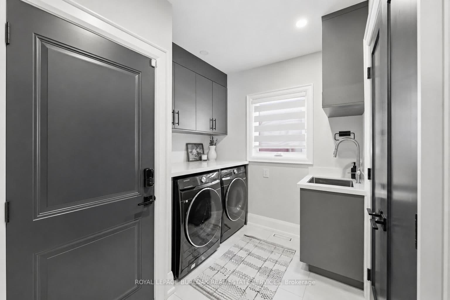 2029 Kempton Park Drive thumbnail 21