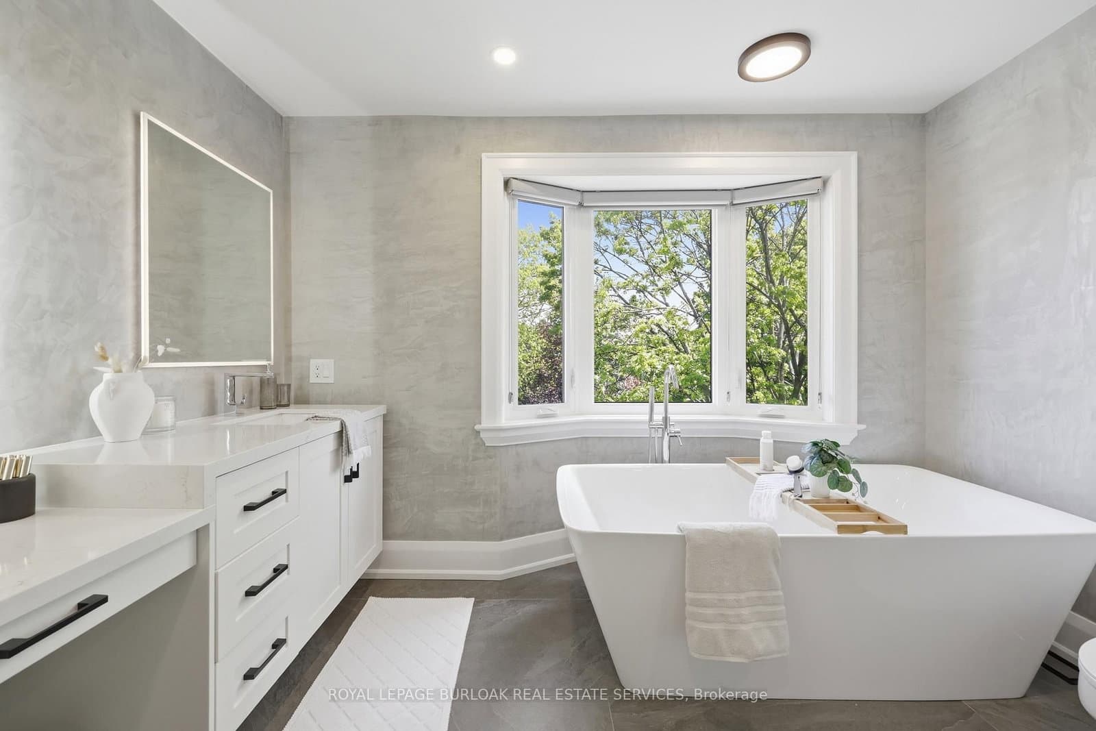 2029 Kempton Park Drive thumbnail 28