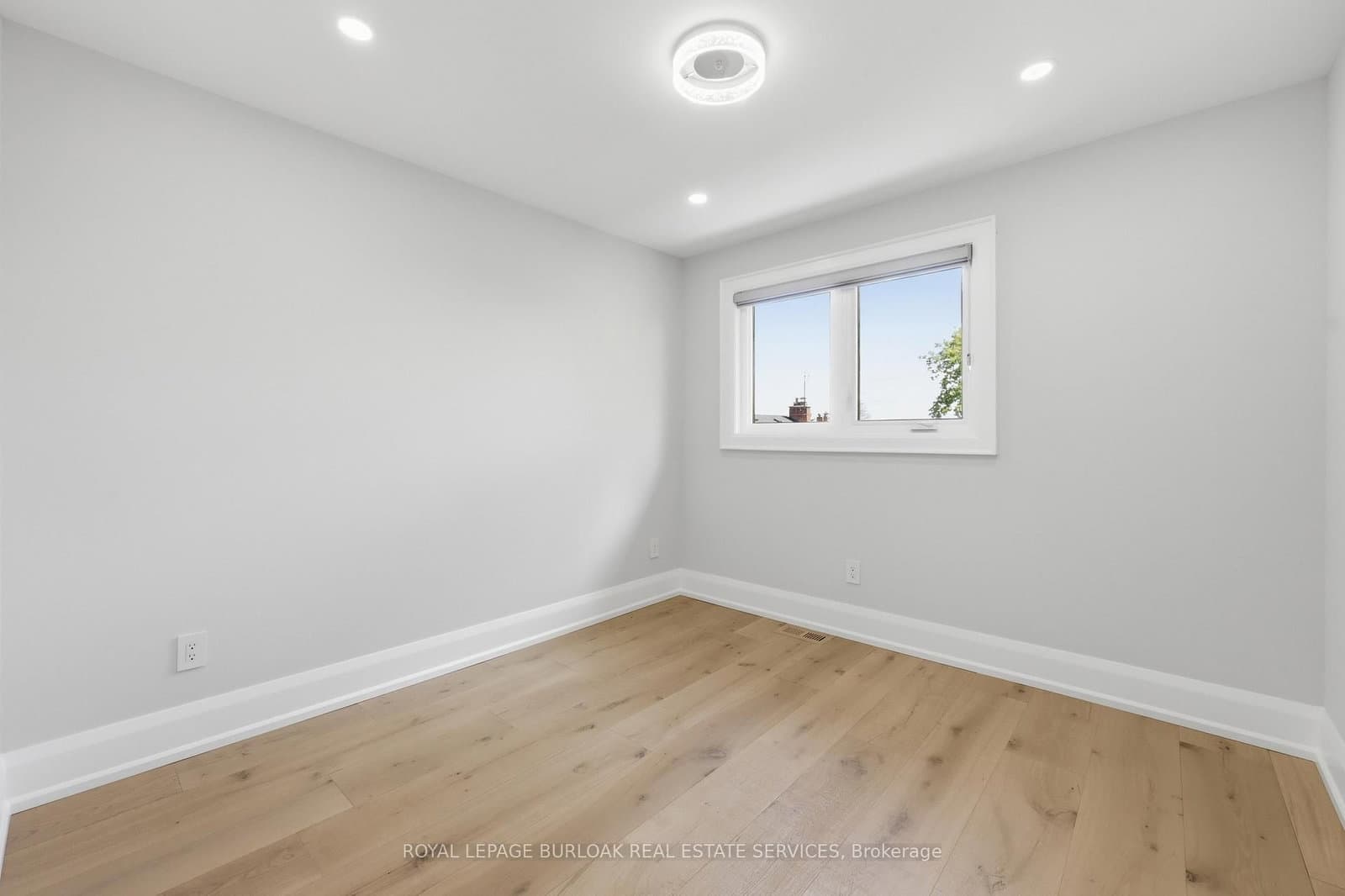 2029 Kempton Park Drive thumbnail 31