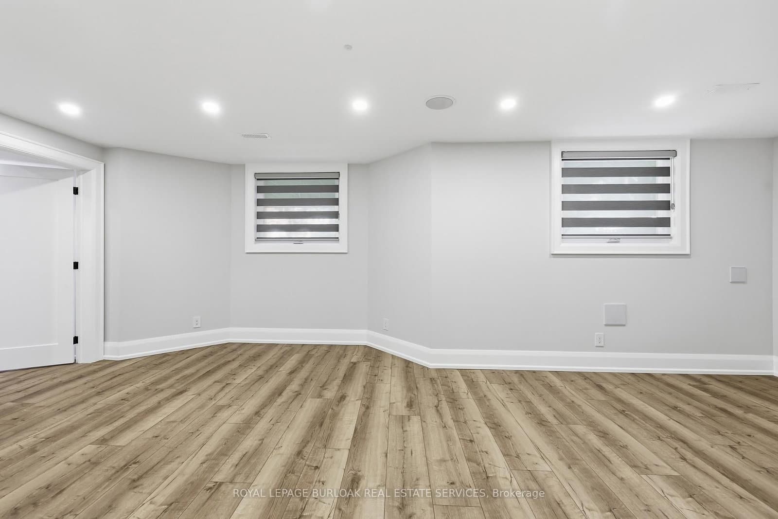 2029 Kempton Park Drive thumbnail 38