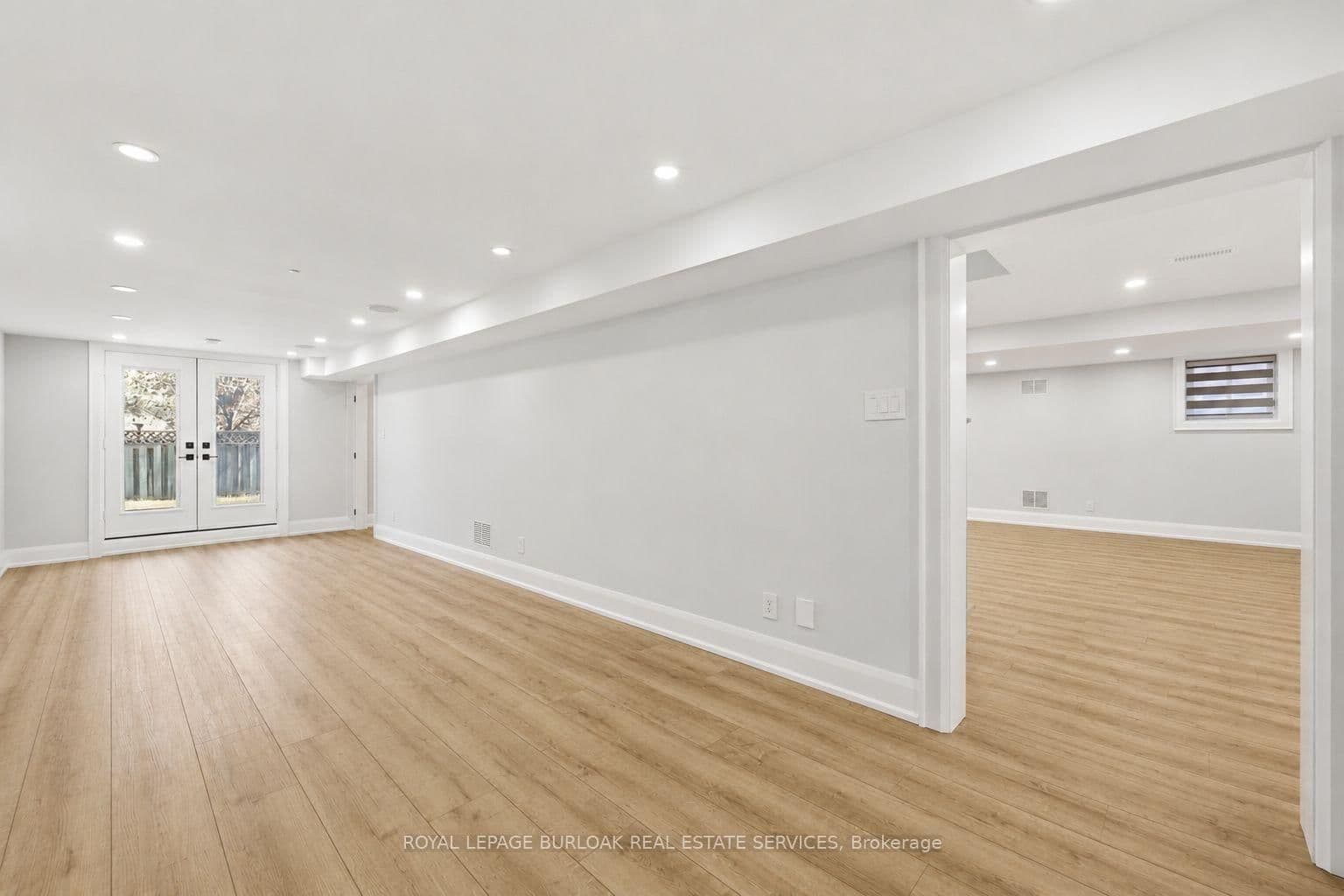 2029 Kempton Park Drive thumbnail 43