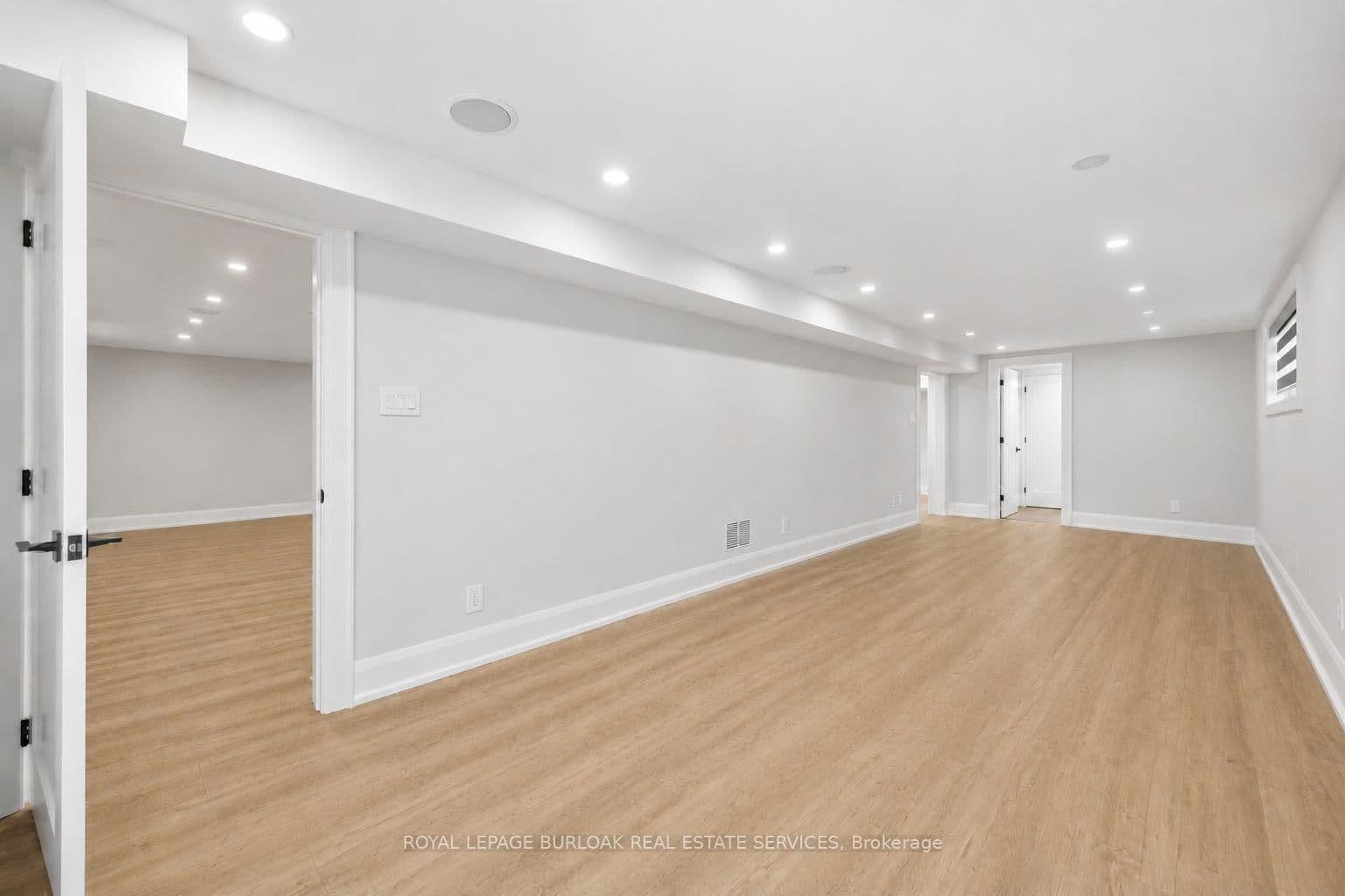 2029 Kempton Park Drive thumbnail 45