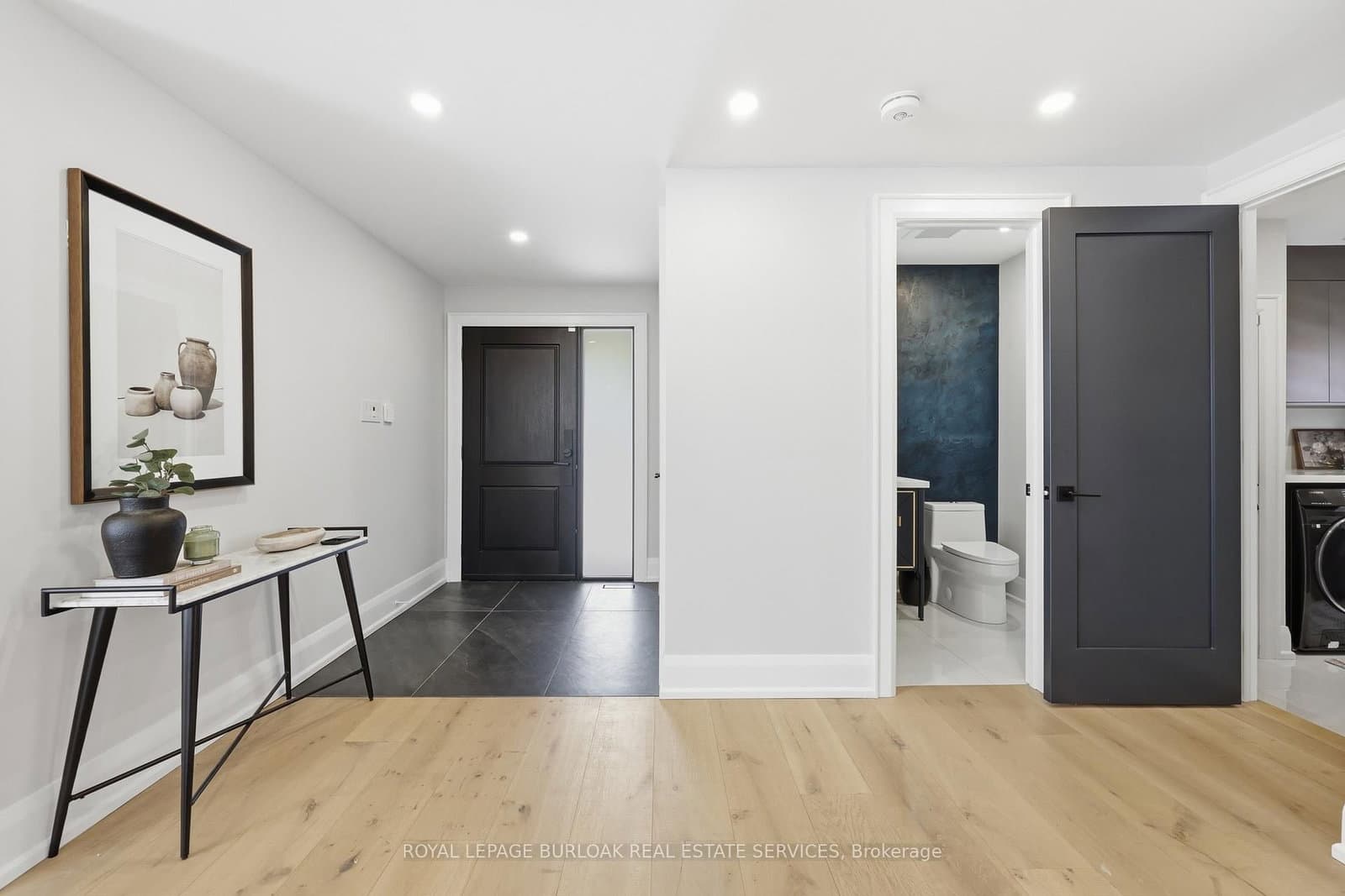 2029 Kempton Park Drive thumbnail 5