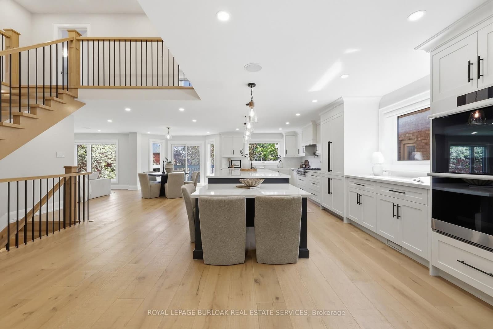 2029 Kempton Park Drive thumbnail 7