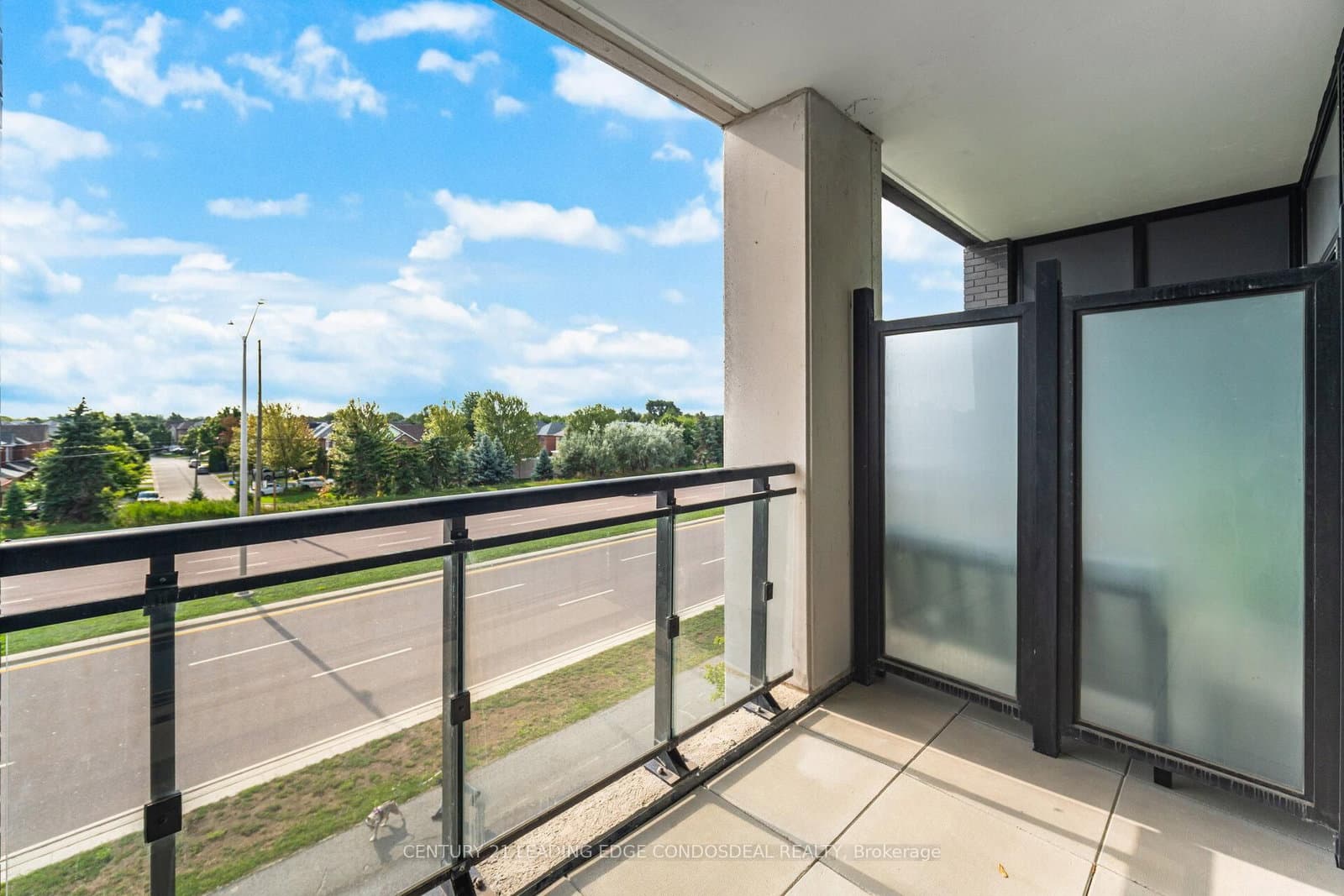 405 Dundas Street W, Unit 234 thumbnail 24