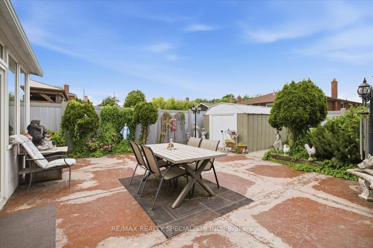 80 Chalfield Lane thumbnail 40