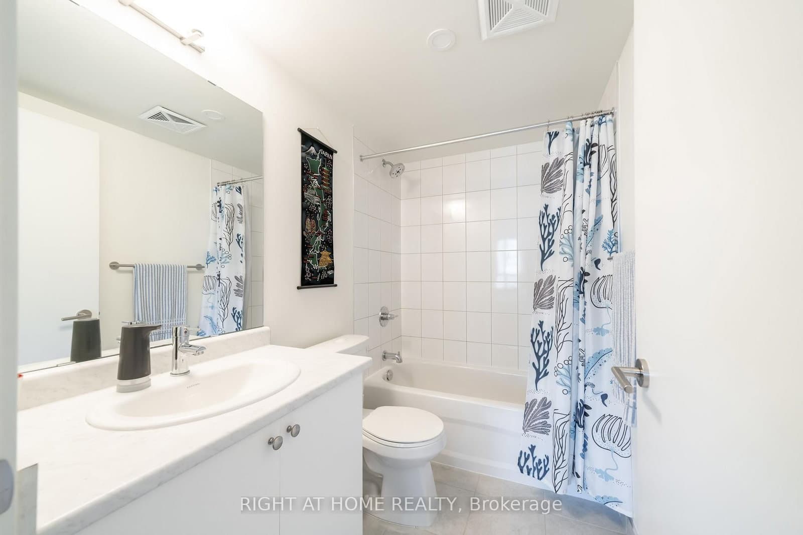 10 Wilby Crescent, Unit 807 thumbnail 18
