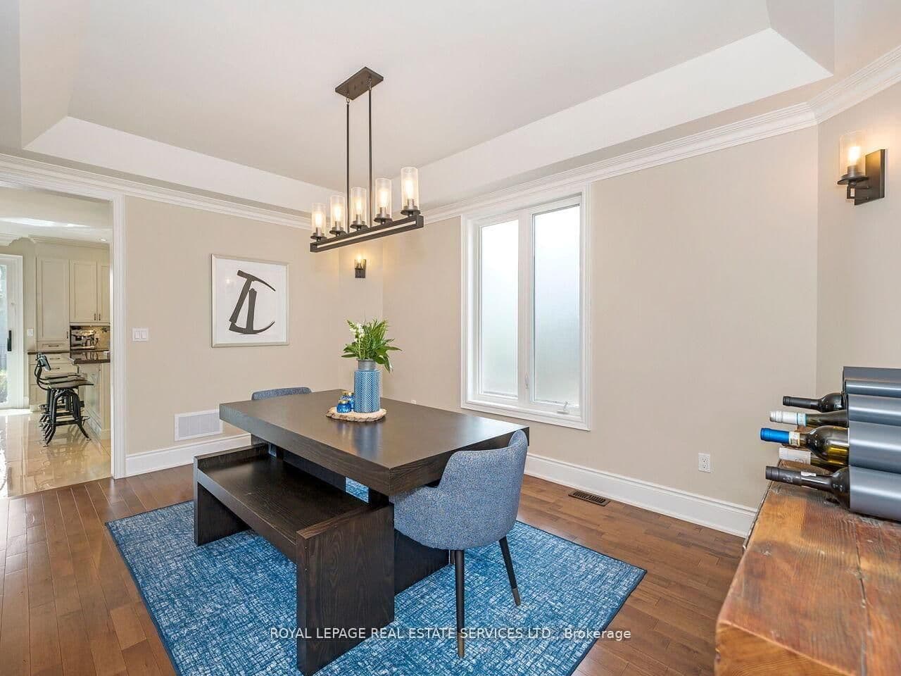 24 Jopling Avenue N thumbnail 11