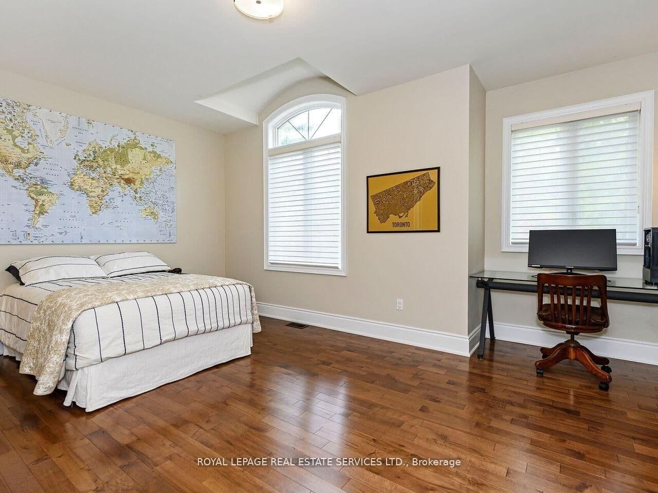 24 Jopling Avenue N thumbnail 27
