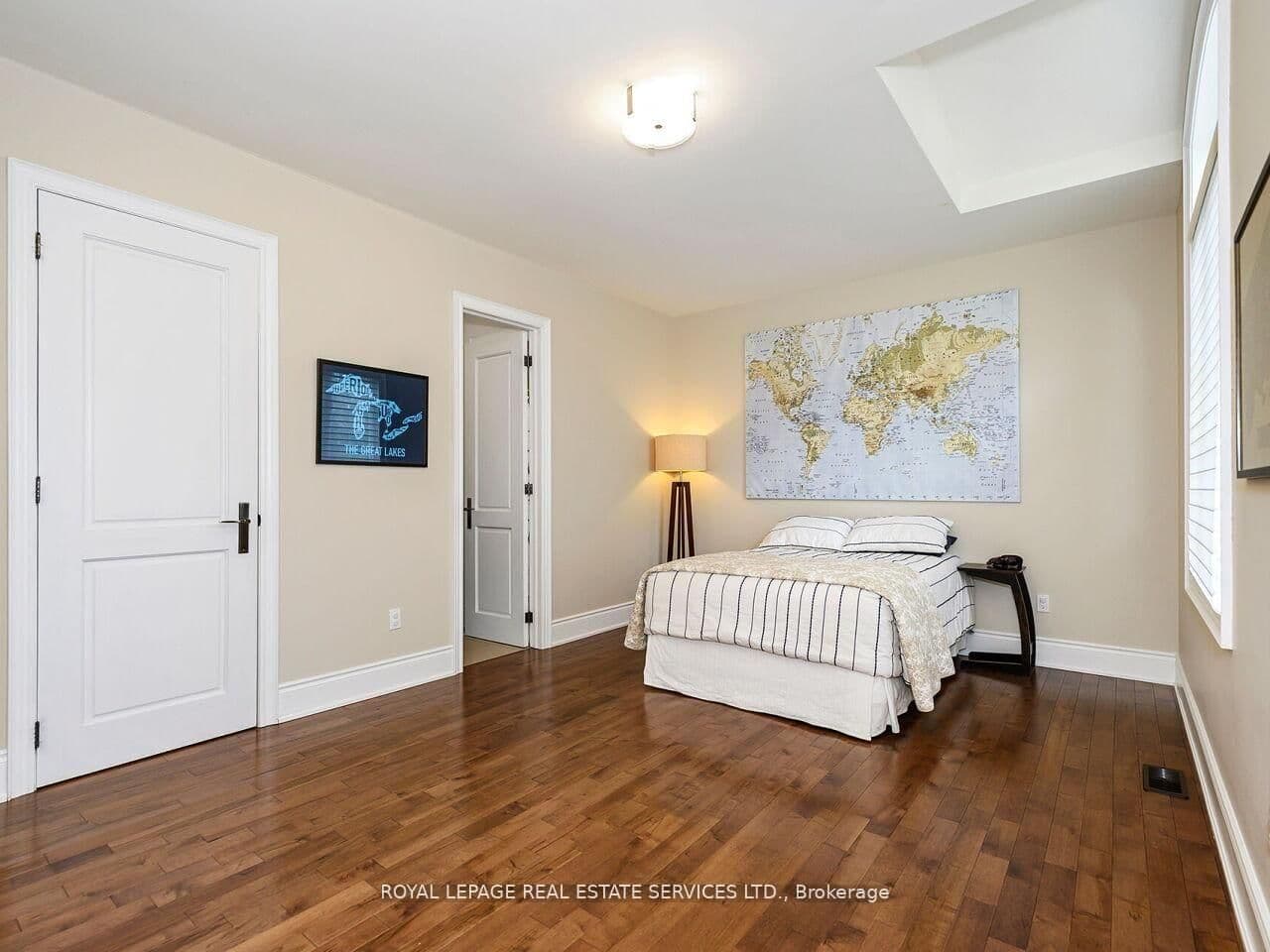 24 Jopling Avenue N thumbnail 28
