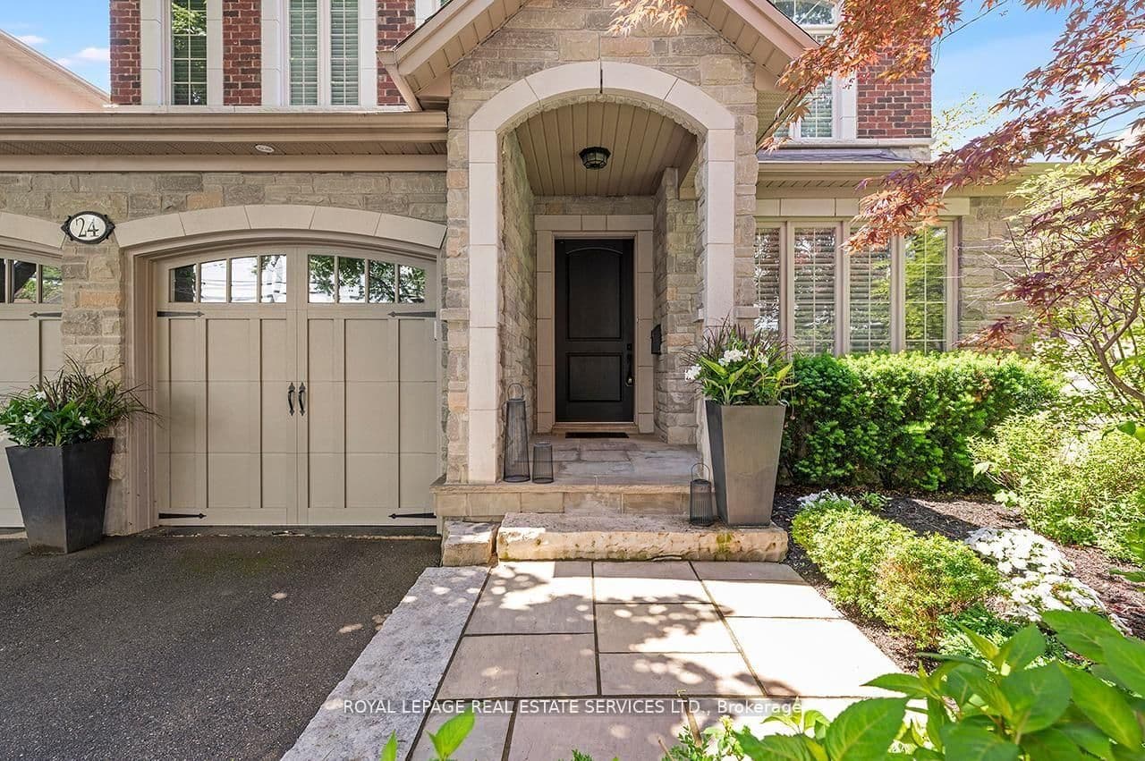 24 Jopling Avenue N thumbnail 3