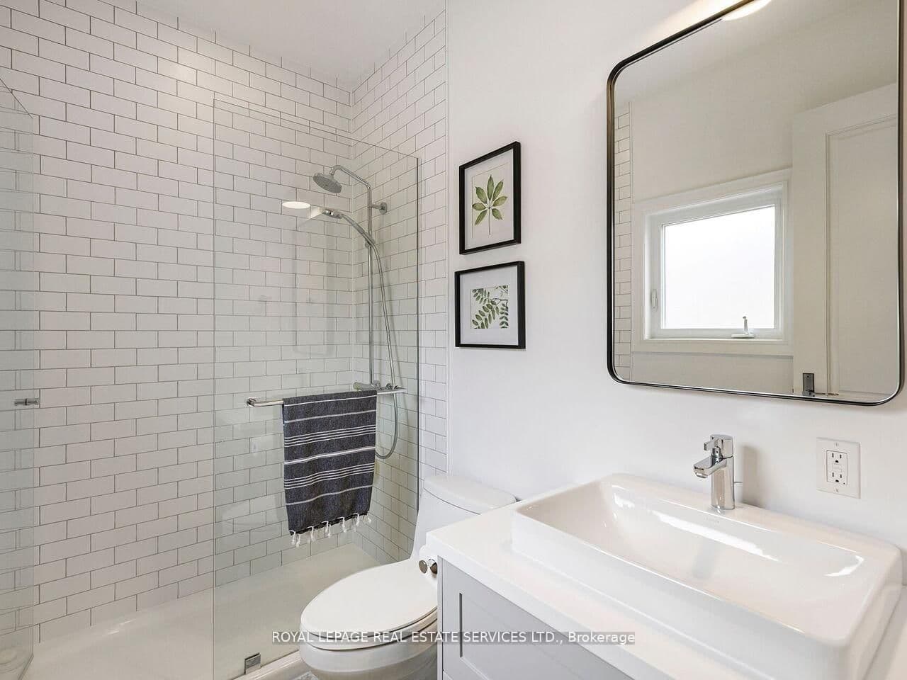 24 Jopling Avenue N thumbnail 31