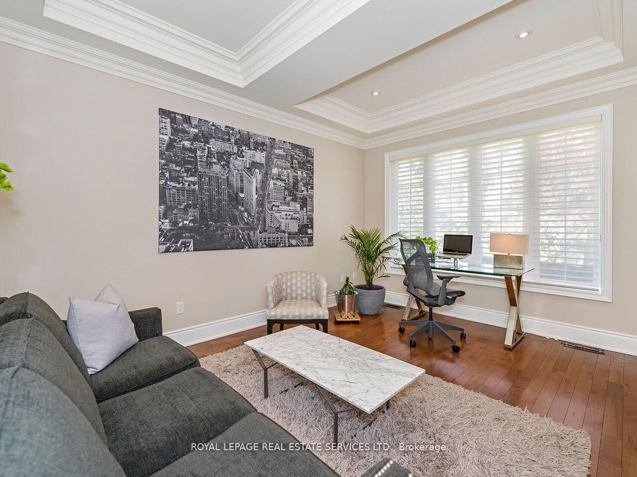 24 Jopling Avenue N thumbnail 7