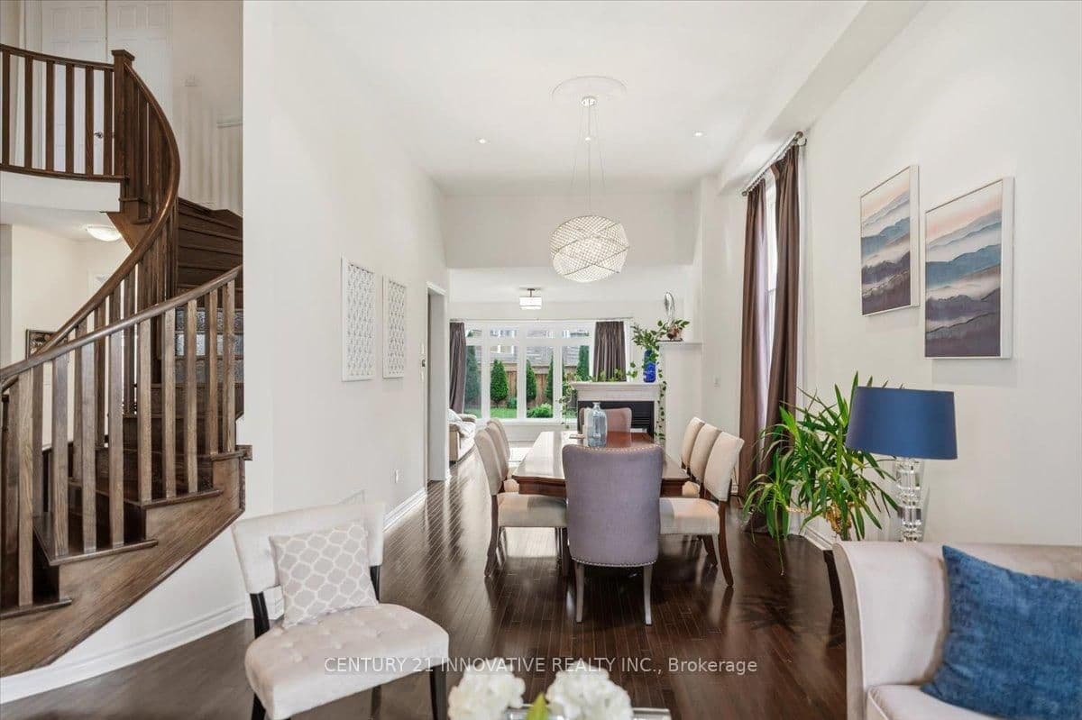 13 Royal West Drive thumbnail 7
