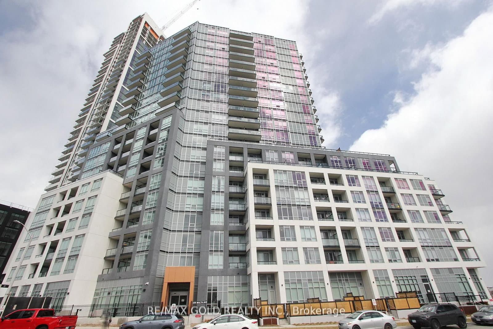 225 Malta Avenue, Unit 1401 thumbnail 2