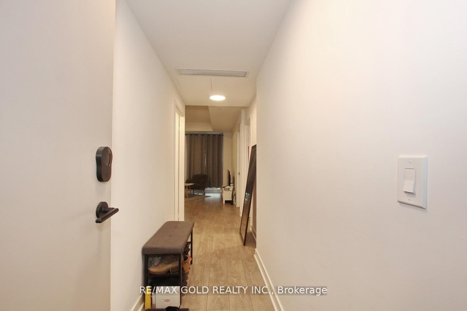 225 Malta Avenue, Unit 1401 thumbnail 4
