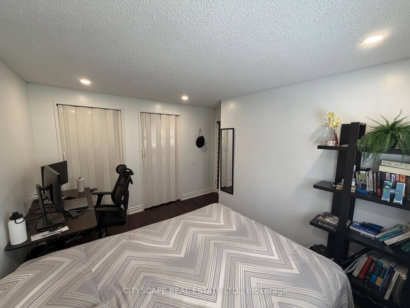 3346 Chokecherry Crescent thumbnail 20