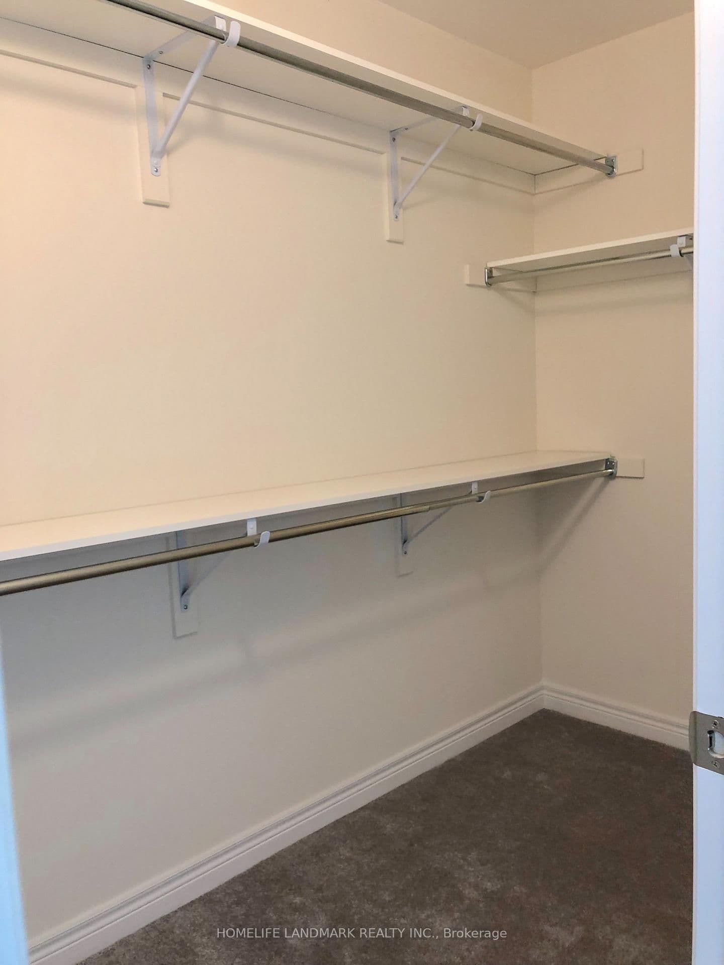 2370 Khalsa Gate, Unit 204 thumbnail 10