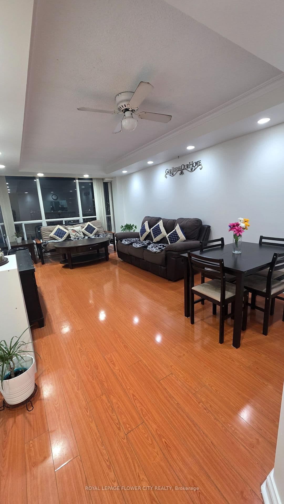 24 Hanover Road, Unit 1408 thumbnail 10