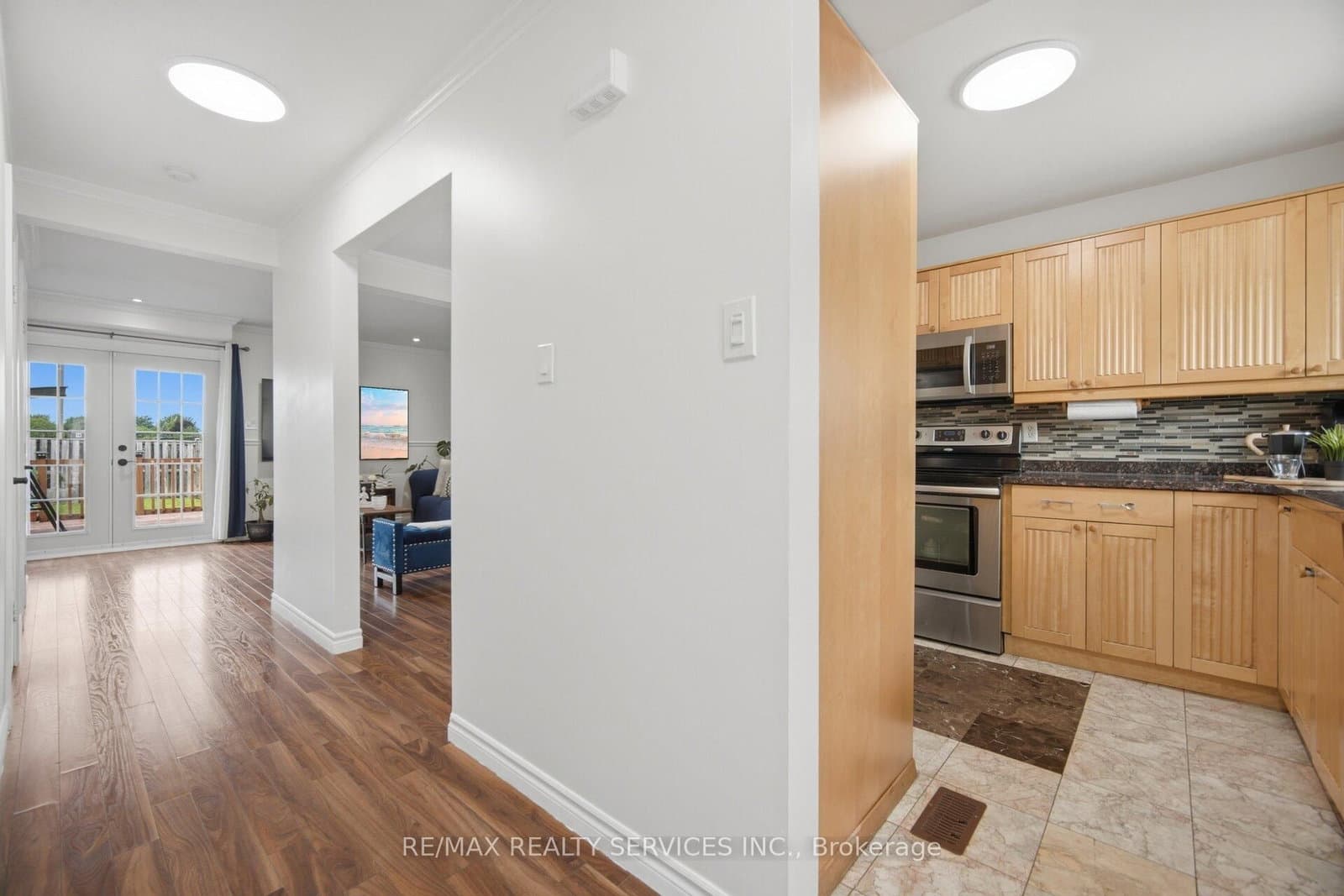 18 Gold Pine Court thumbnail 14