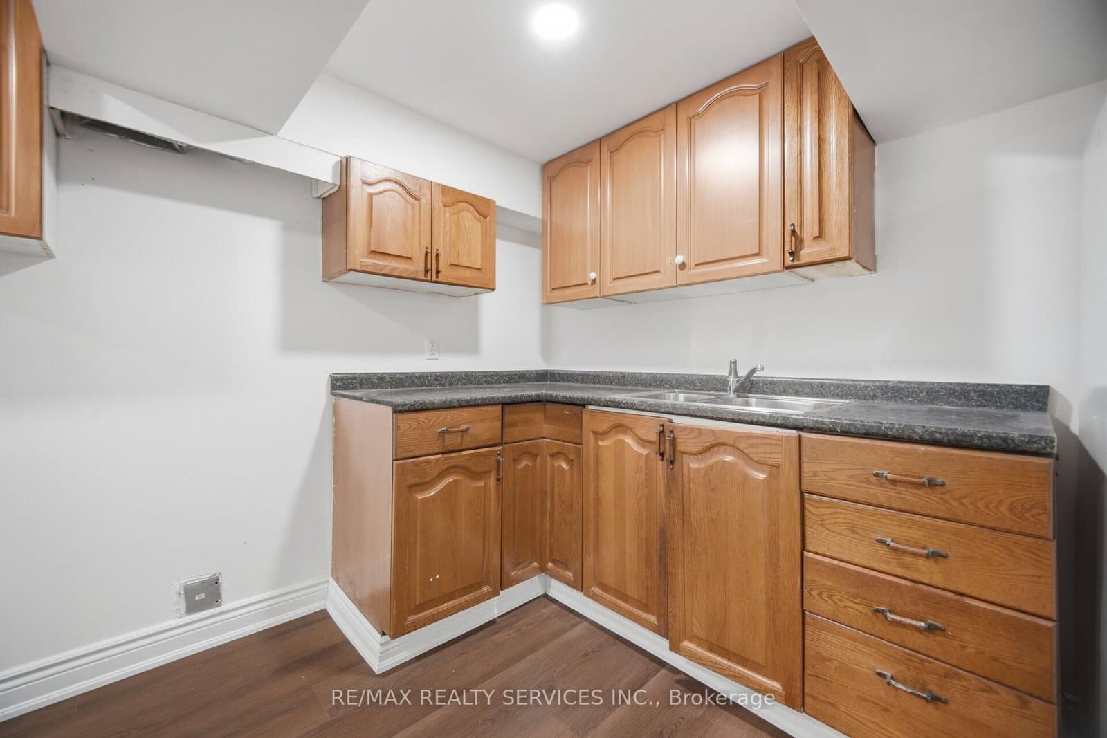 18 Gold Pine Court thumbnail 31