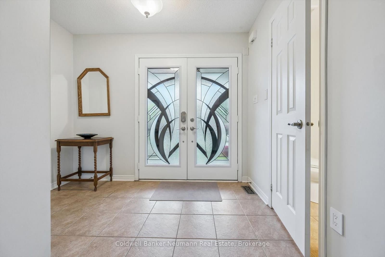 308 Fasken Court thumbnail 5