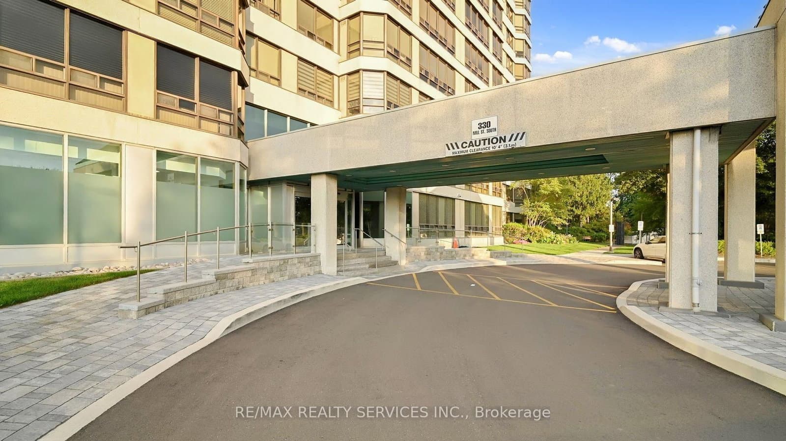 330 Mill Street S, Unit 508 thumbnail 3