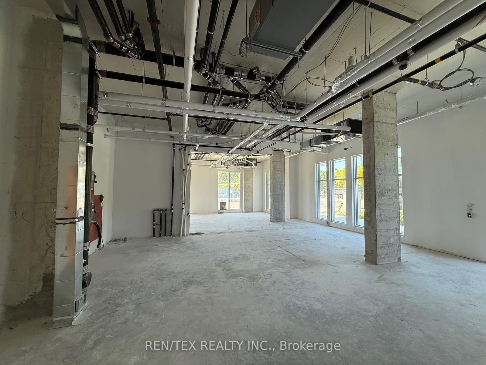 500 Plains Road E, Unit 44 thumbnail 3