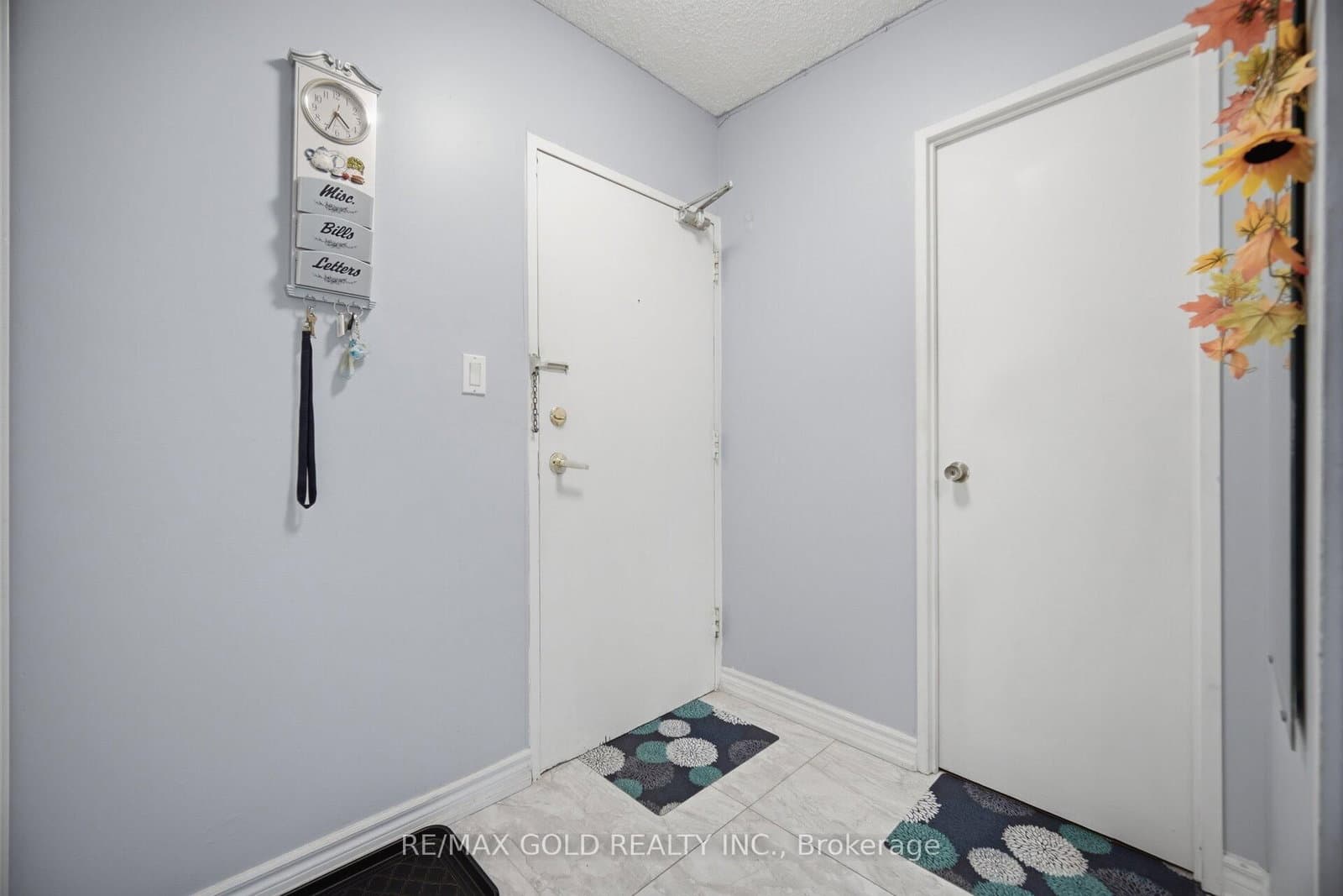 3025 The Credit Woodlands Drive, Unit 251 thumbnail 8