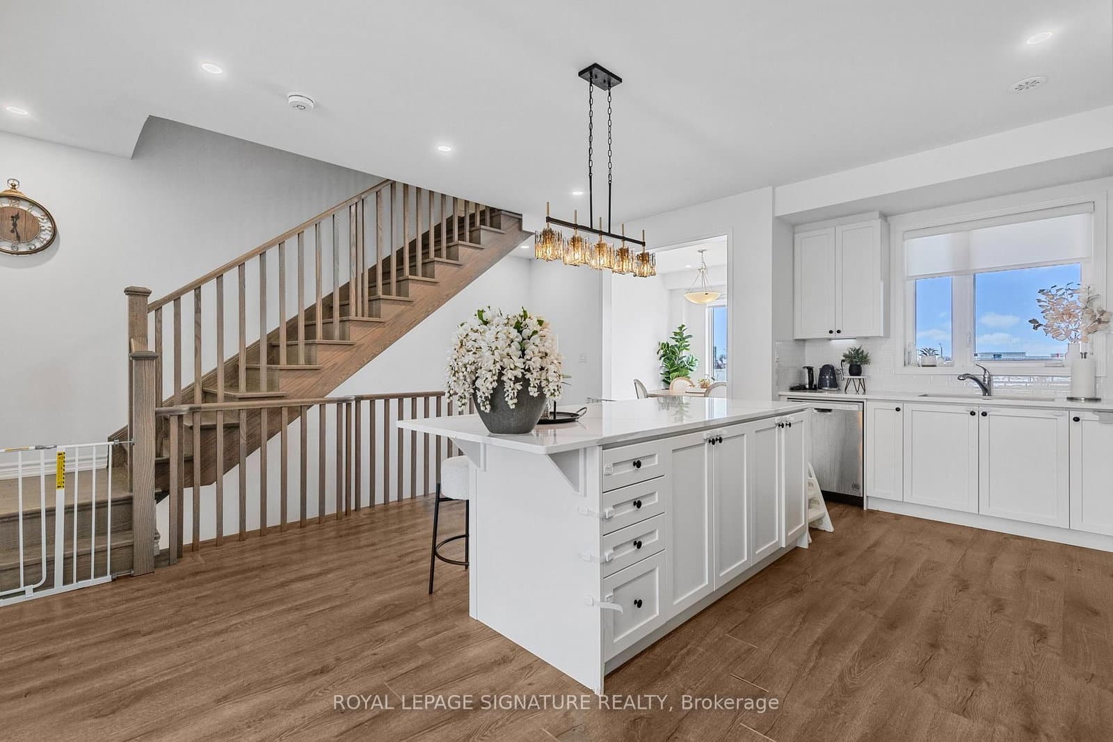 158 Keppel Circle thumbnail 16