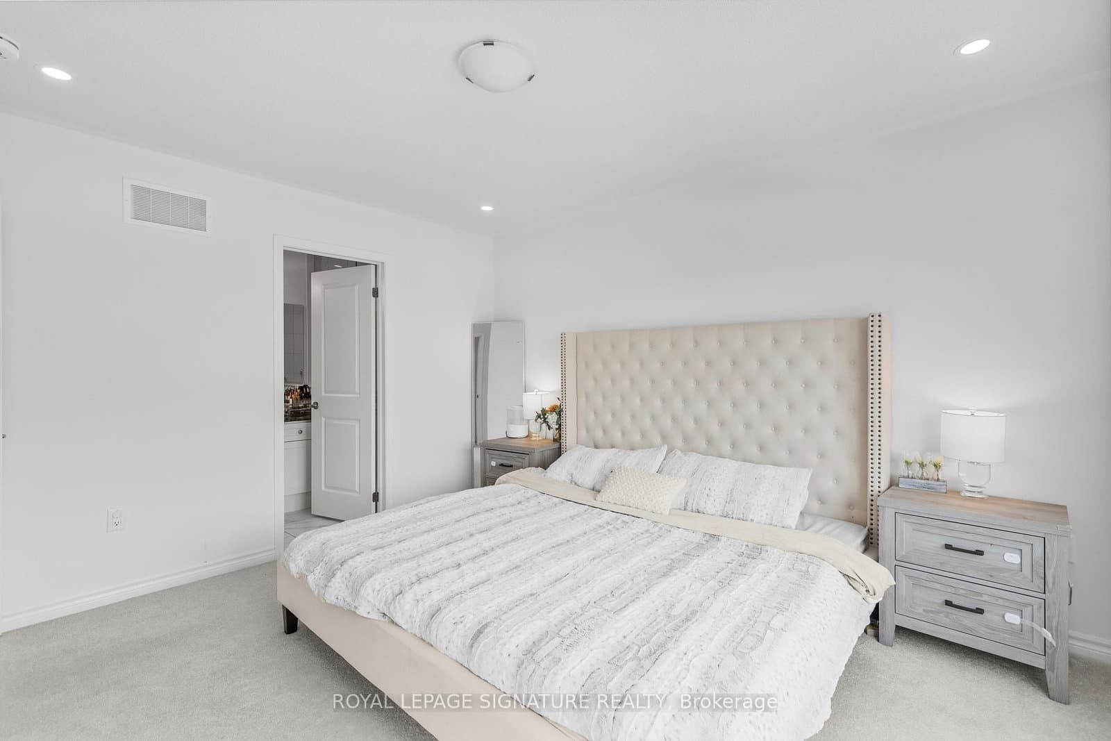 158 Keppel Circle thumbnail 27