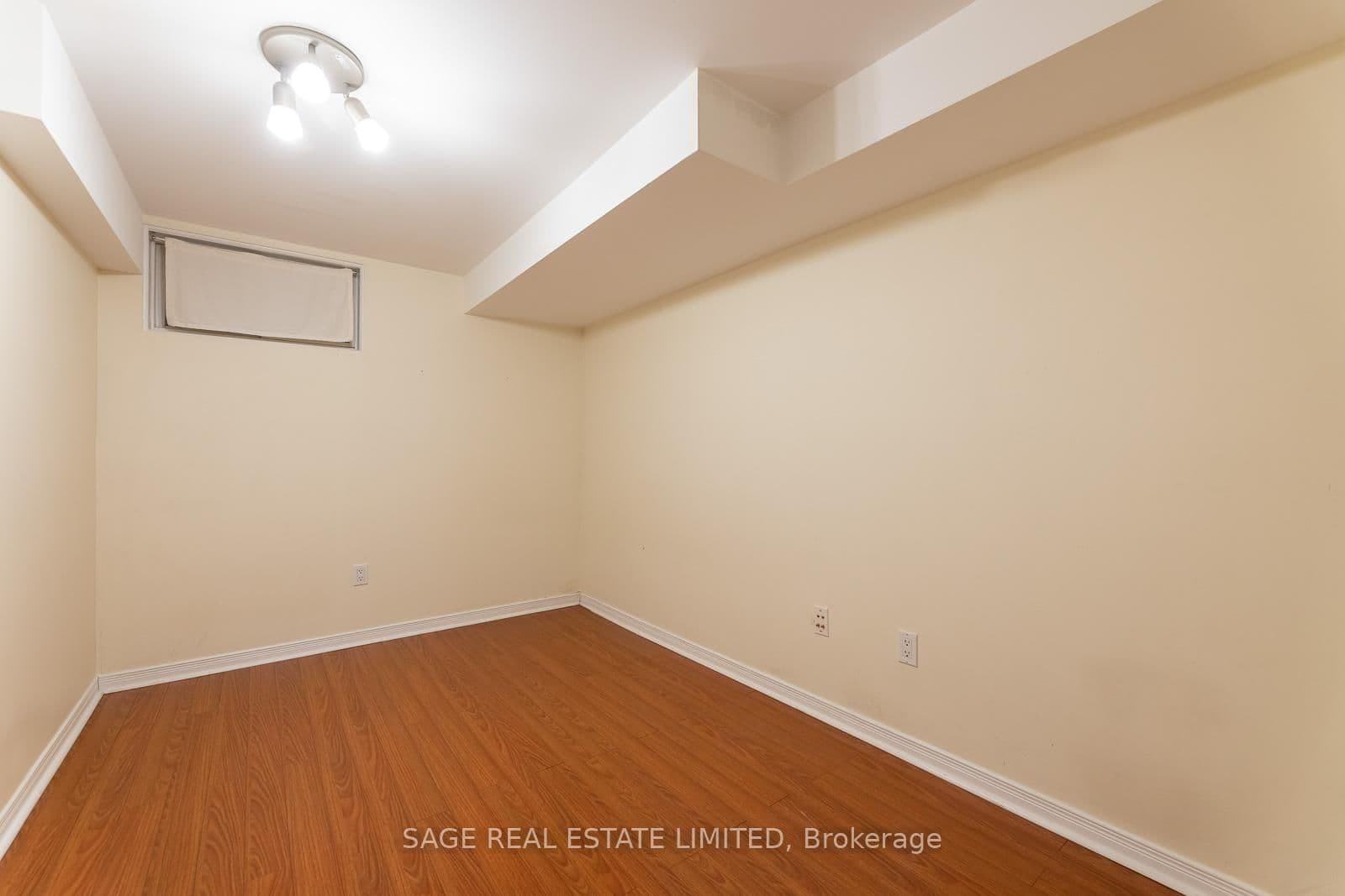 38 Osler Street, Unit BASEMENT thumbnail 3