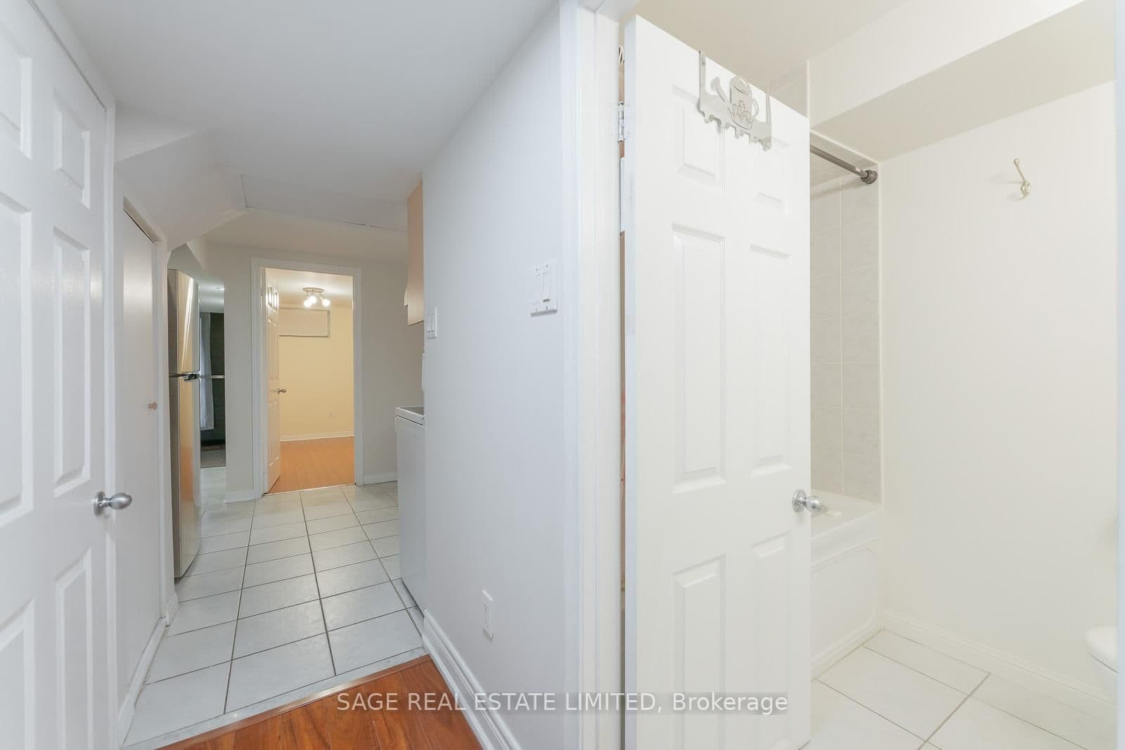 38 Osler Street, Unit BASEMENT thumbnail 6
