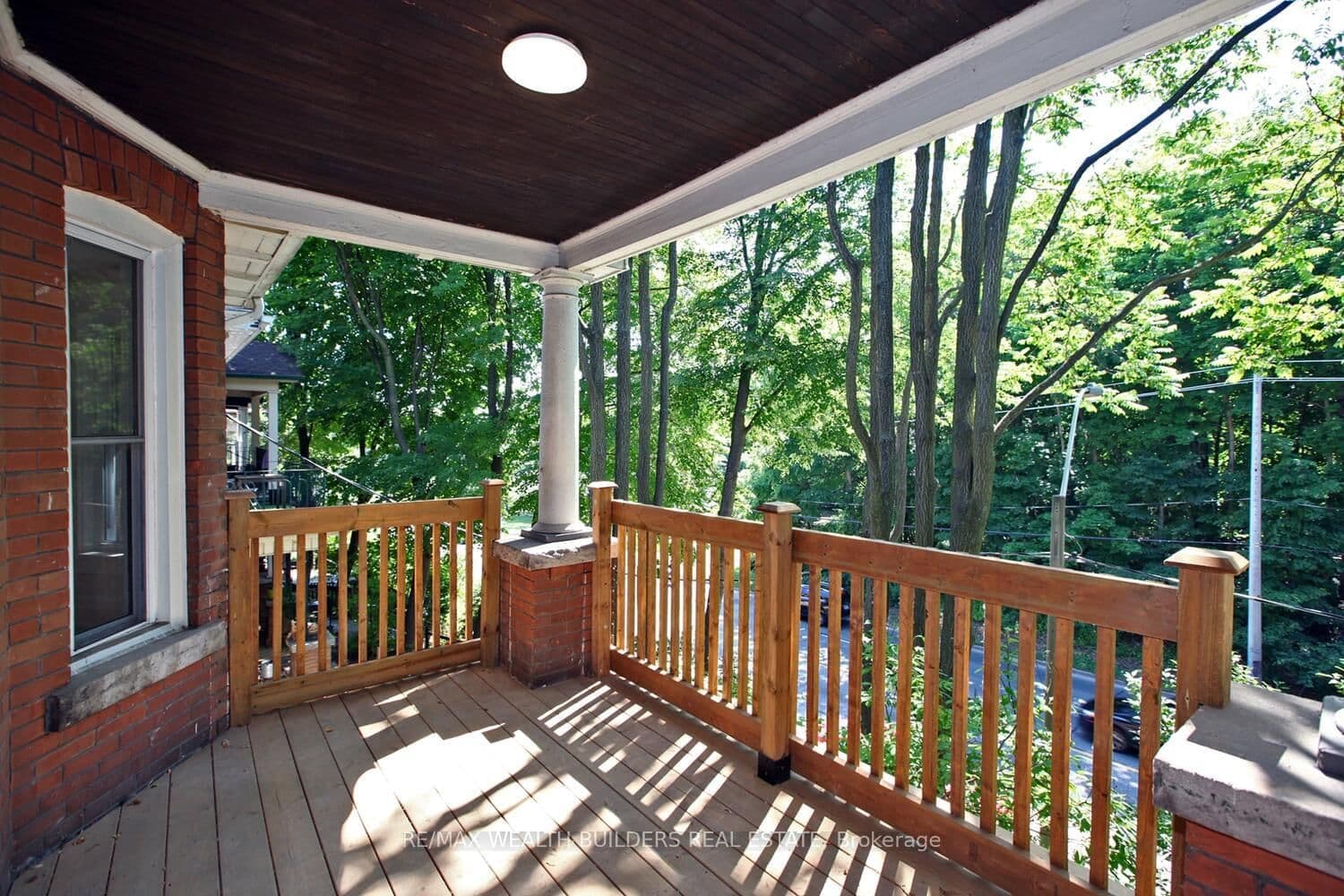 163 Parkside Drive, Unit B thumbnail 20