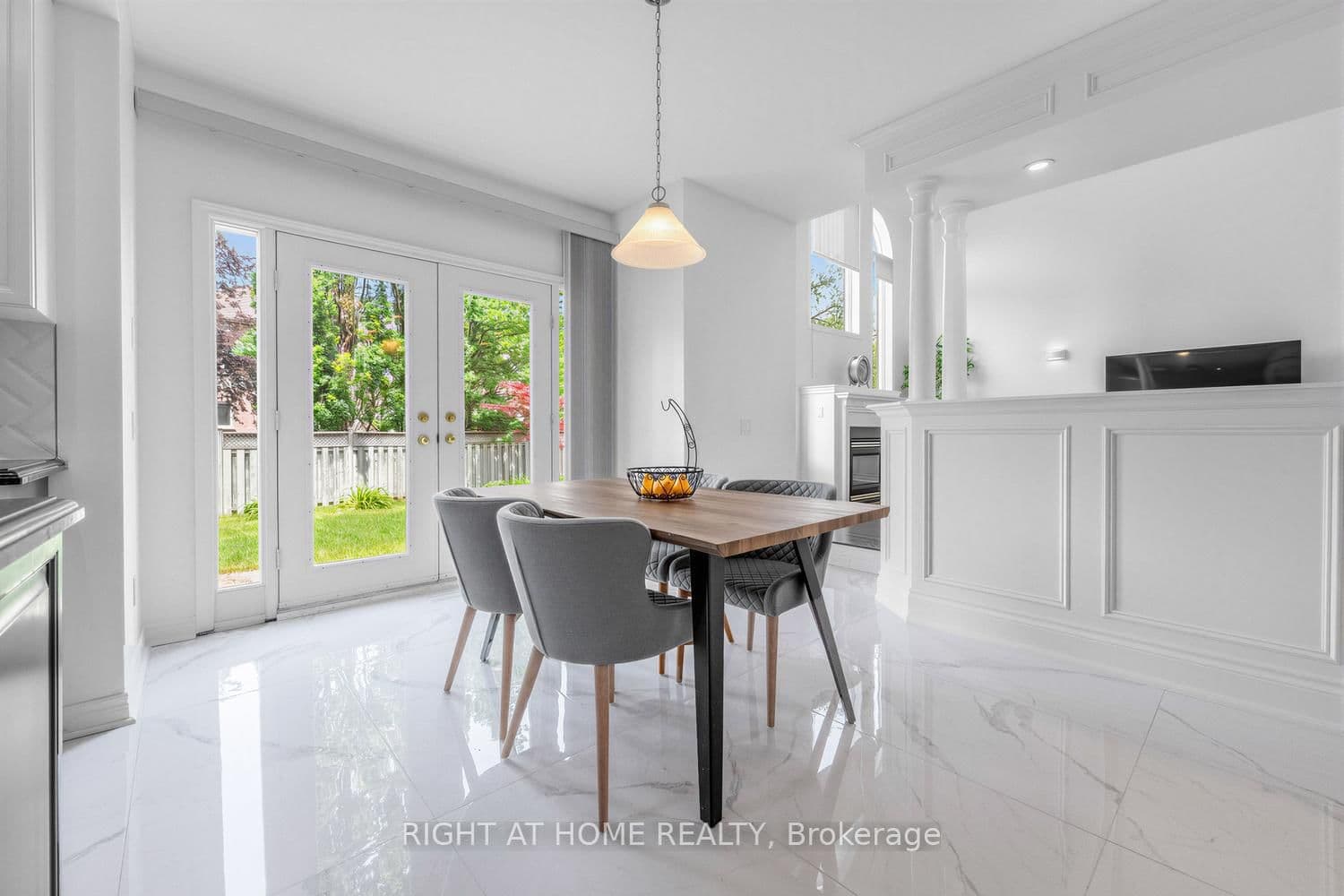 4145 Bonavista Crescent thumbnail 13