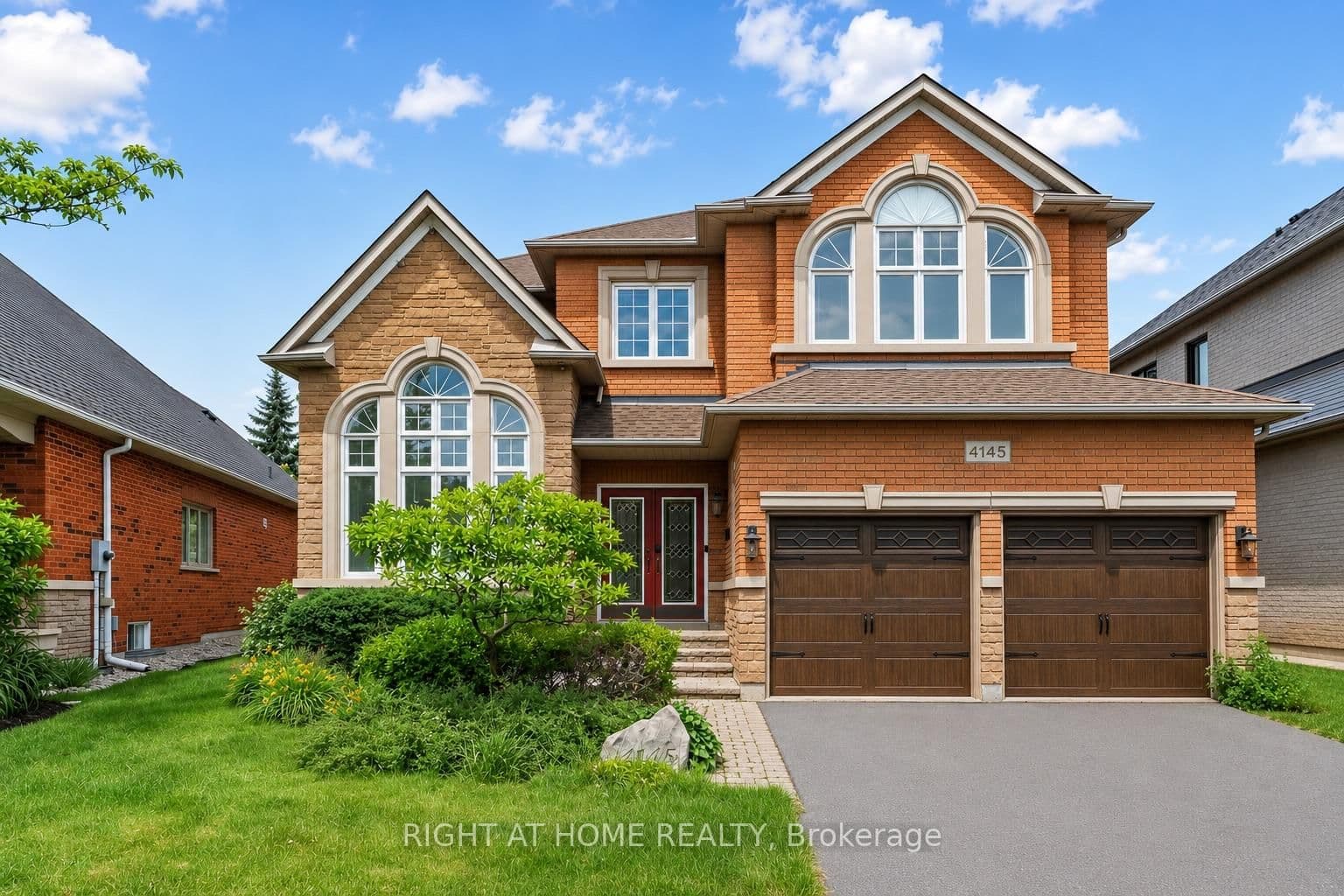4145 Bonavista Crescent thumbnail 2