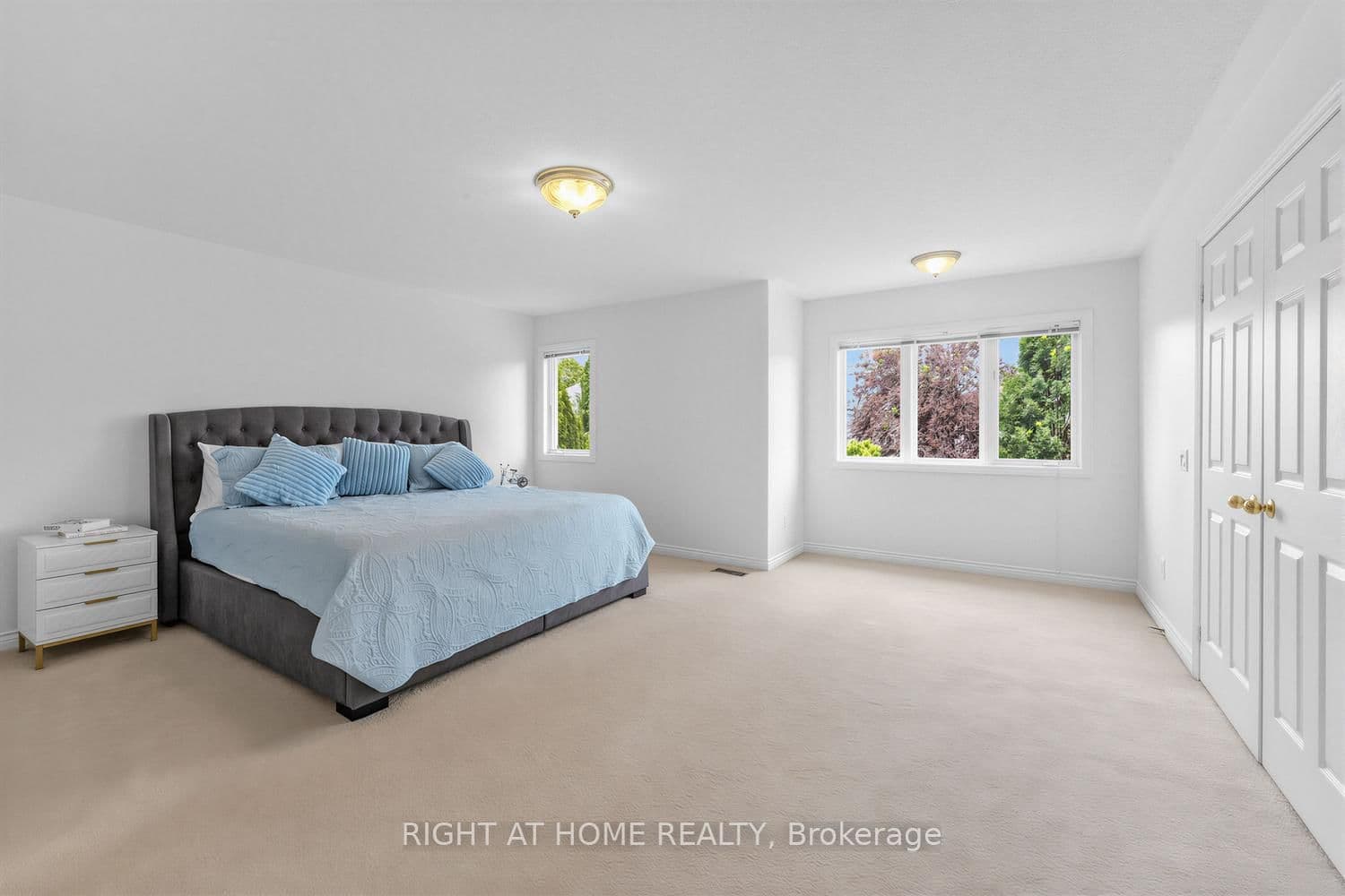 4145 Bonavista Crescent thumbnail 24