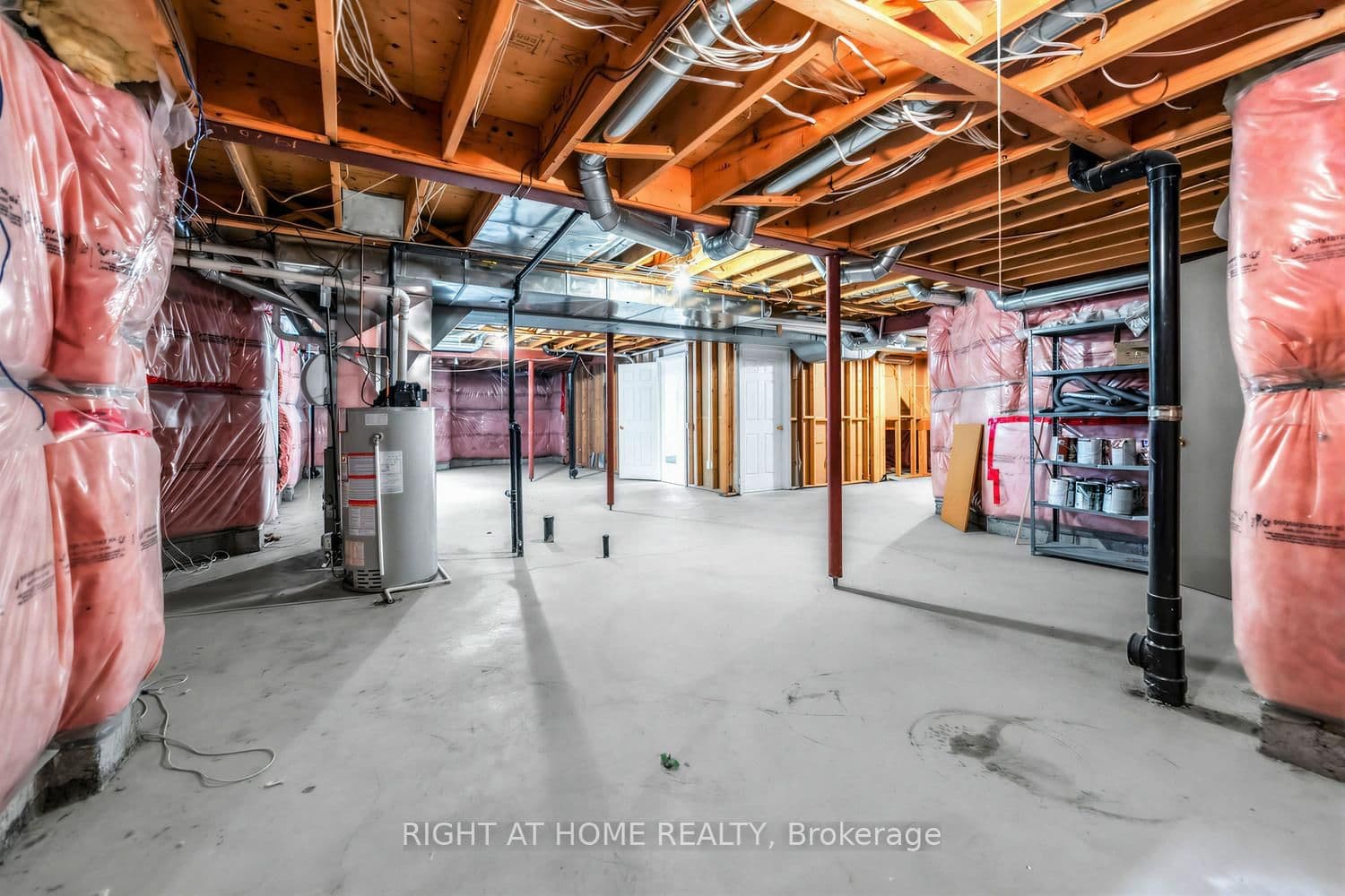 4145 Bonavista Crescent thumbnail 35