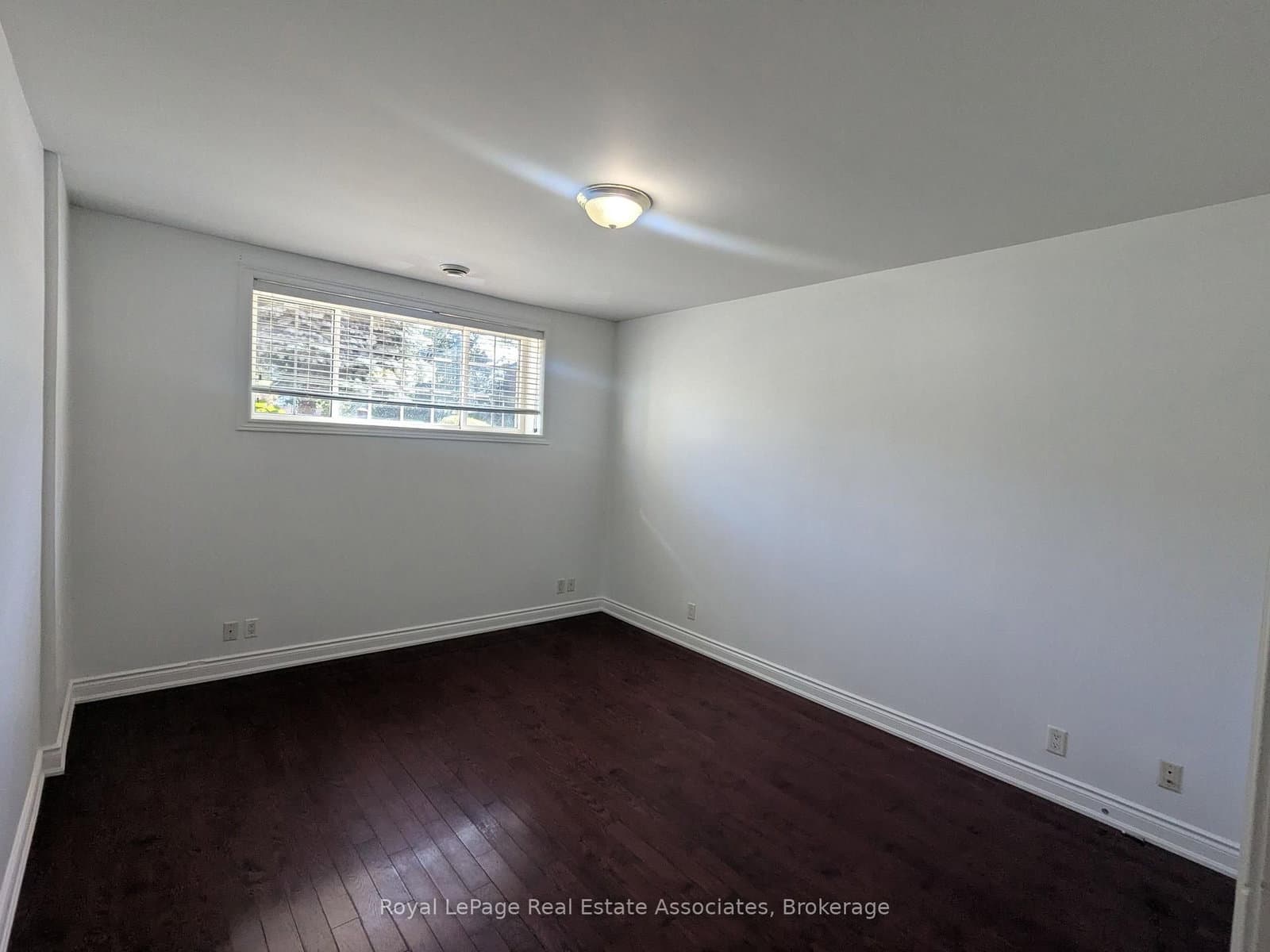 48 Mississauga Road N, Unit 4 thumbnail 15